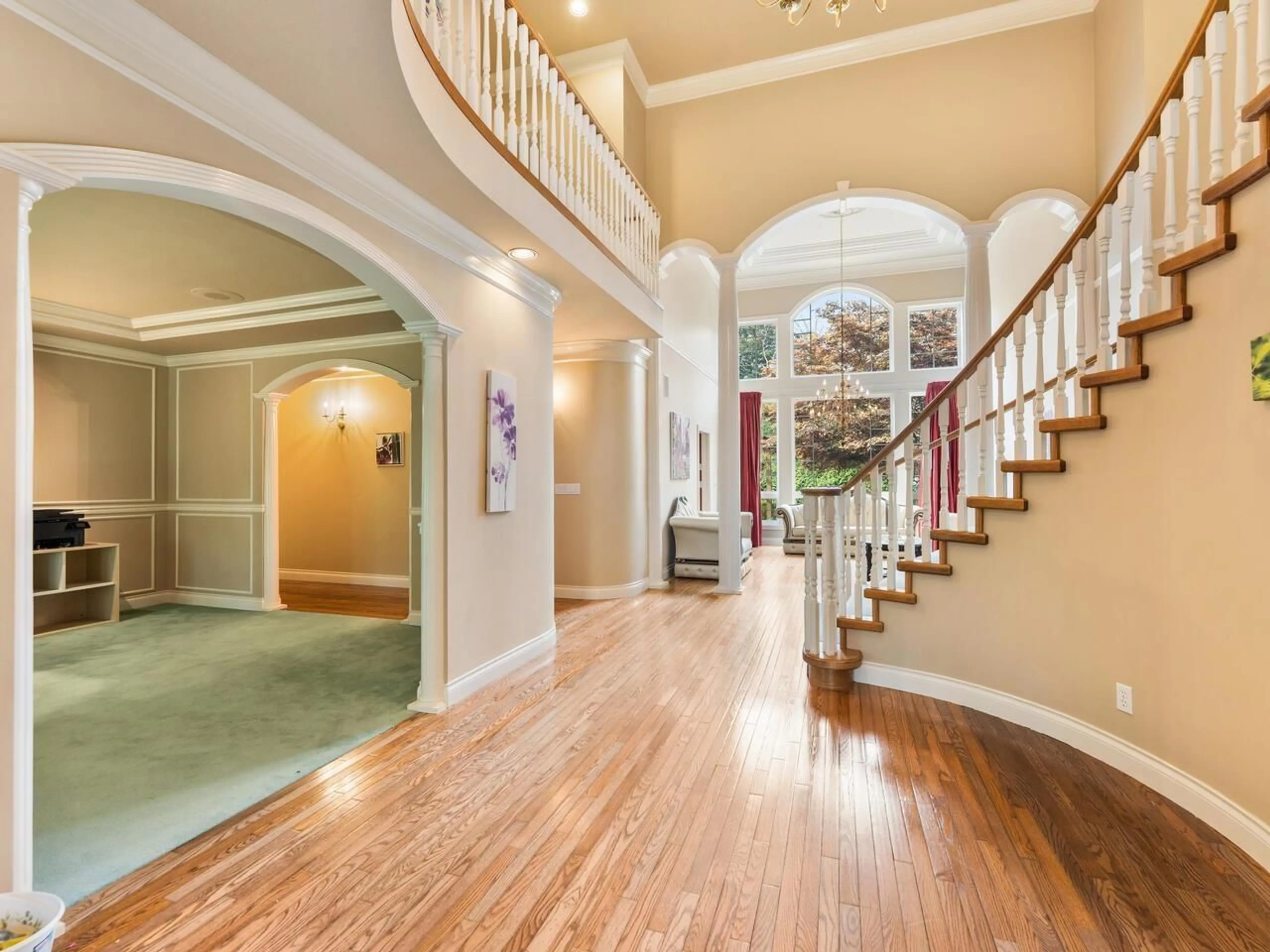 Indoor foyer for 2675 166A, Surrey British Columbia V3Z9X1