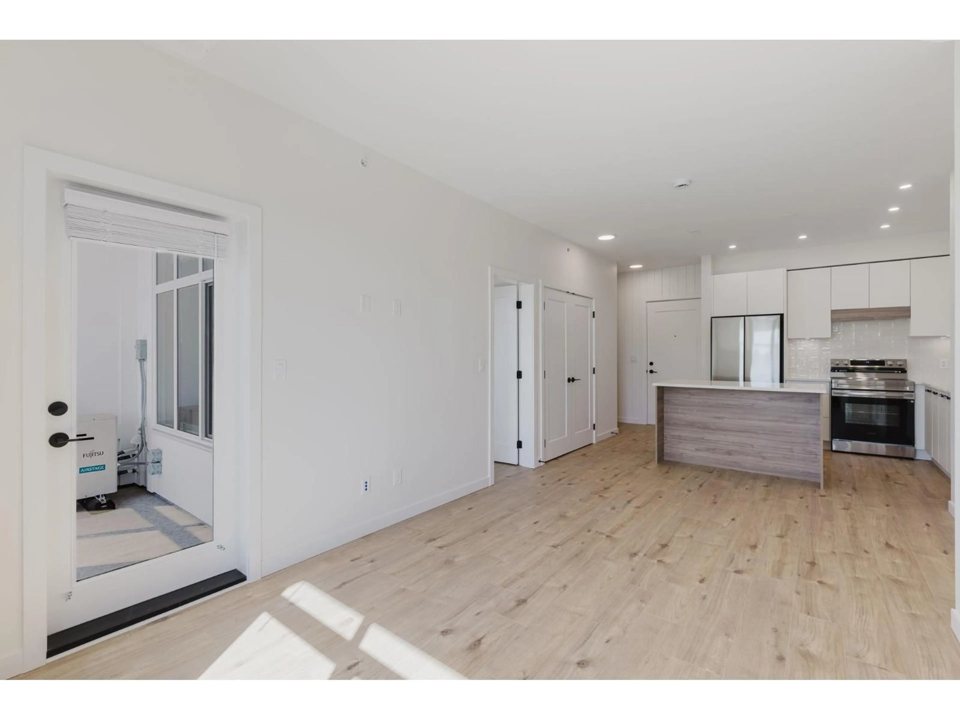 A pic of a room for 105 - 33920 BEST, Mission British Columbia V2V0L9