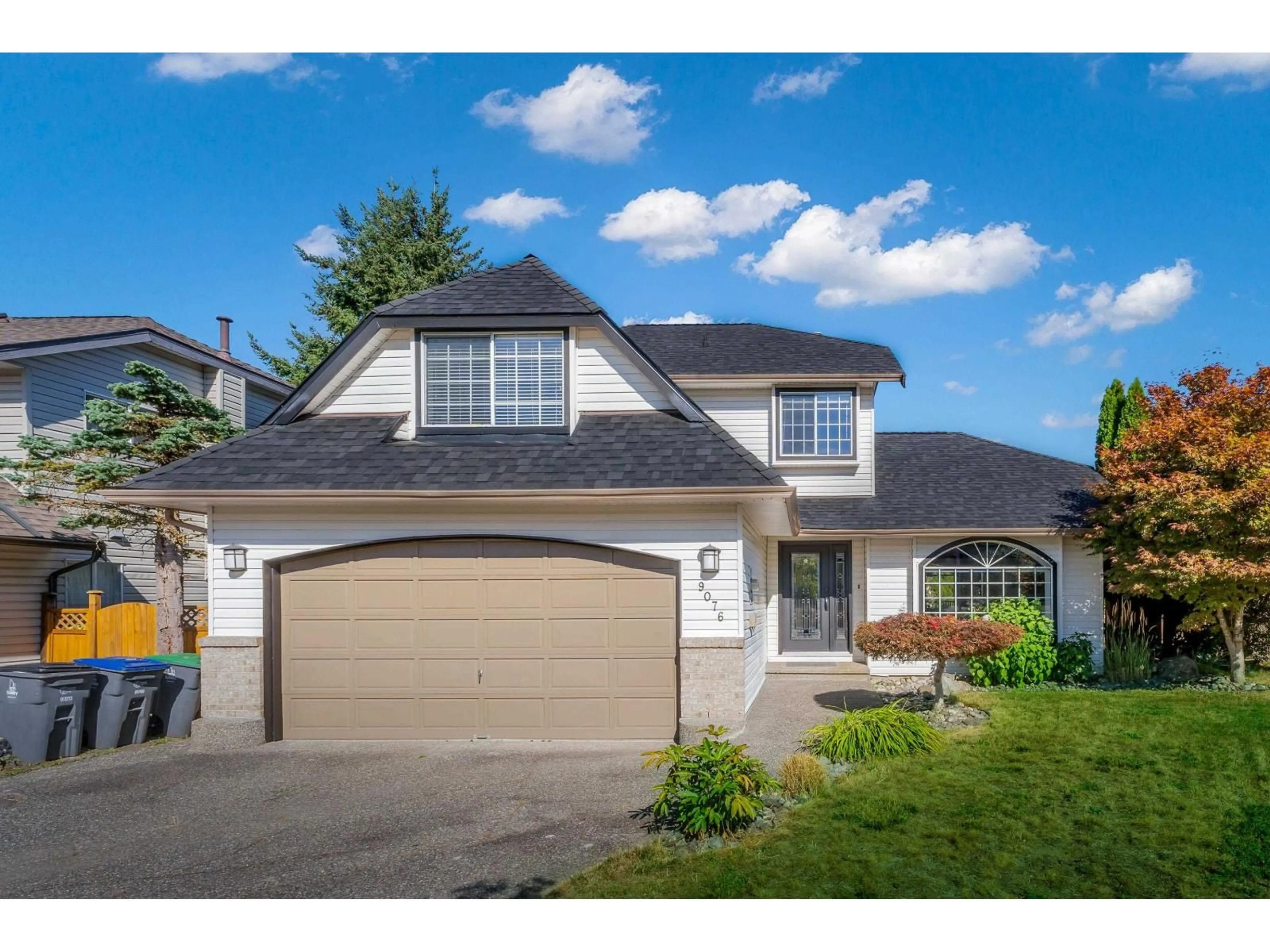 Home with vinyl exterior material, street for 9076 160A, Surrey British Columbia V4N3E4