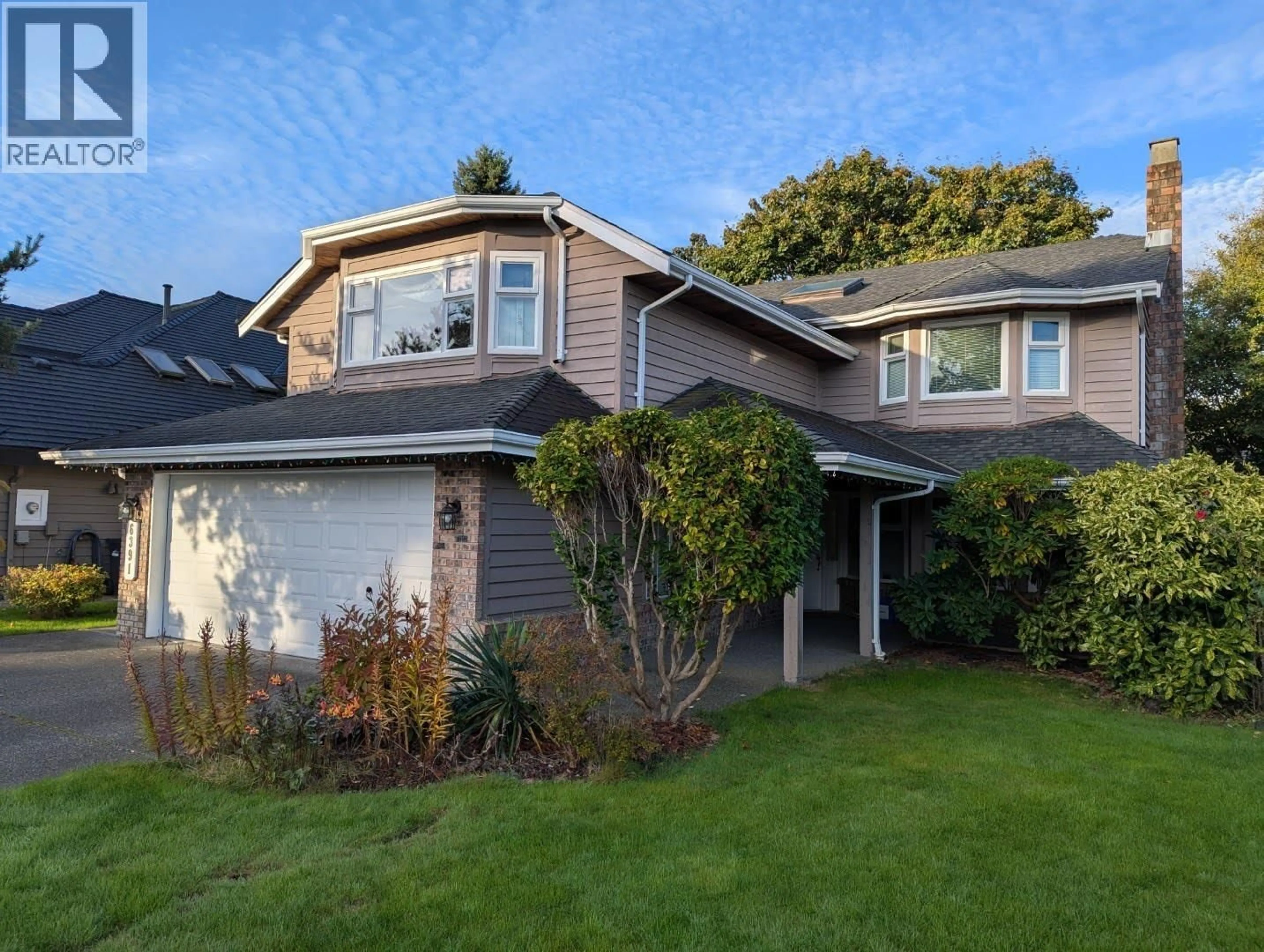 Home with vinyl exterior material, street for 6391 BOUCHARD COURT, Richmond British Columbia V7C5W3