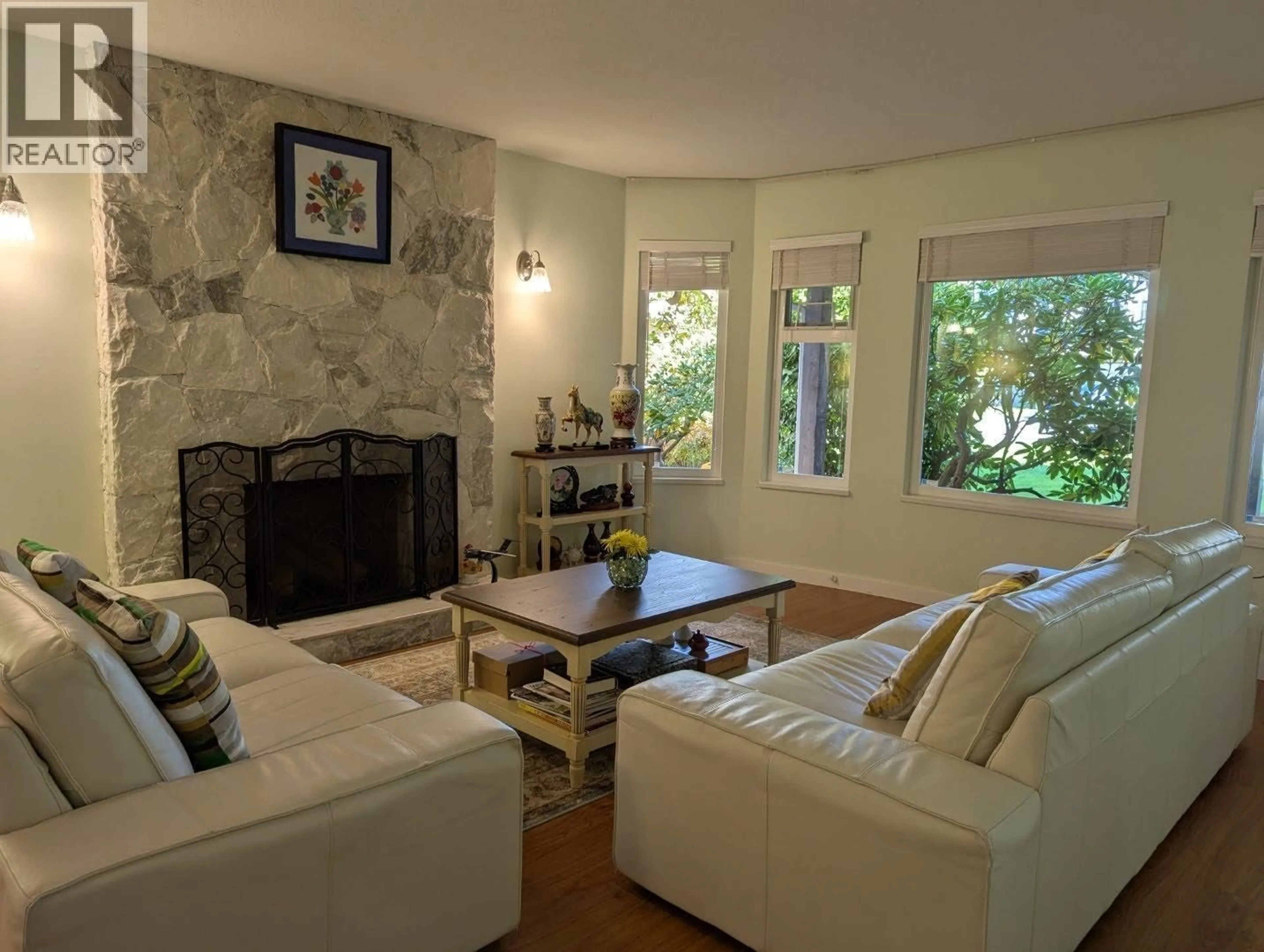 Living room with furniture, unknown for 6391 BOUCHARD COURT, Richmond British Columbia V7C5W3