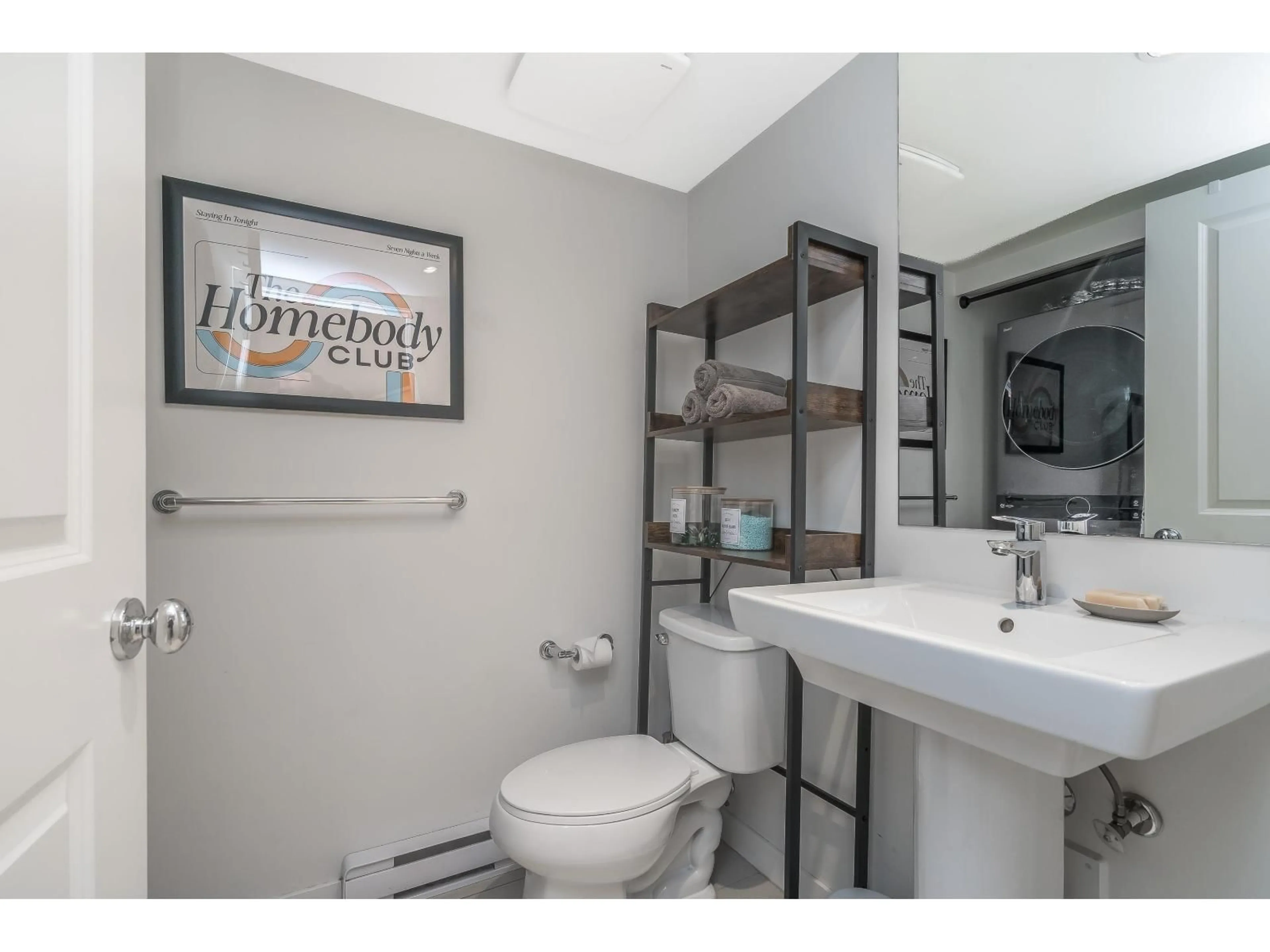 Standard bathroom, unknown for 60 - 8476 207A, Langley British Columbia V2Y0S6