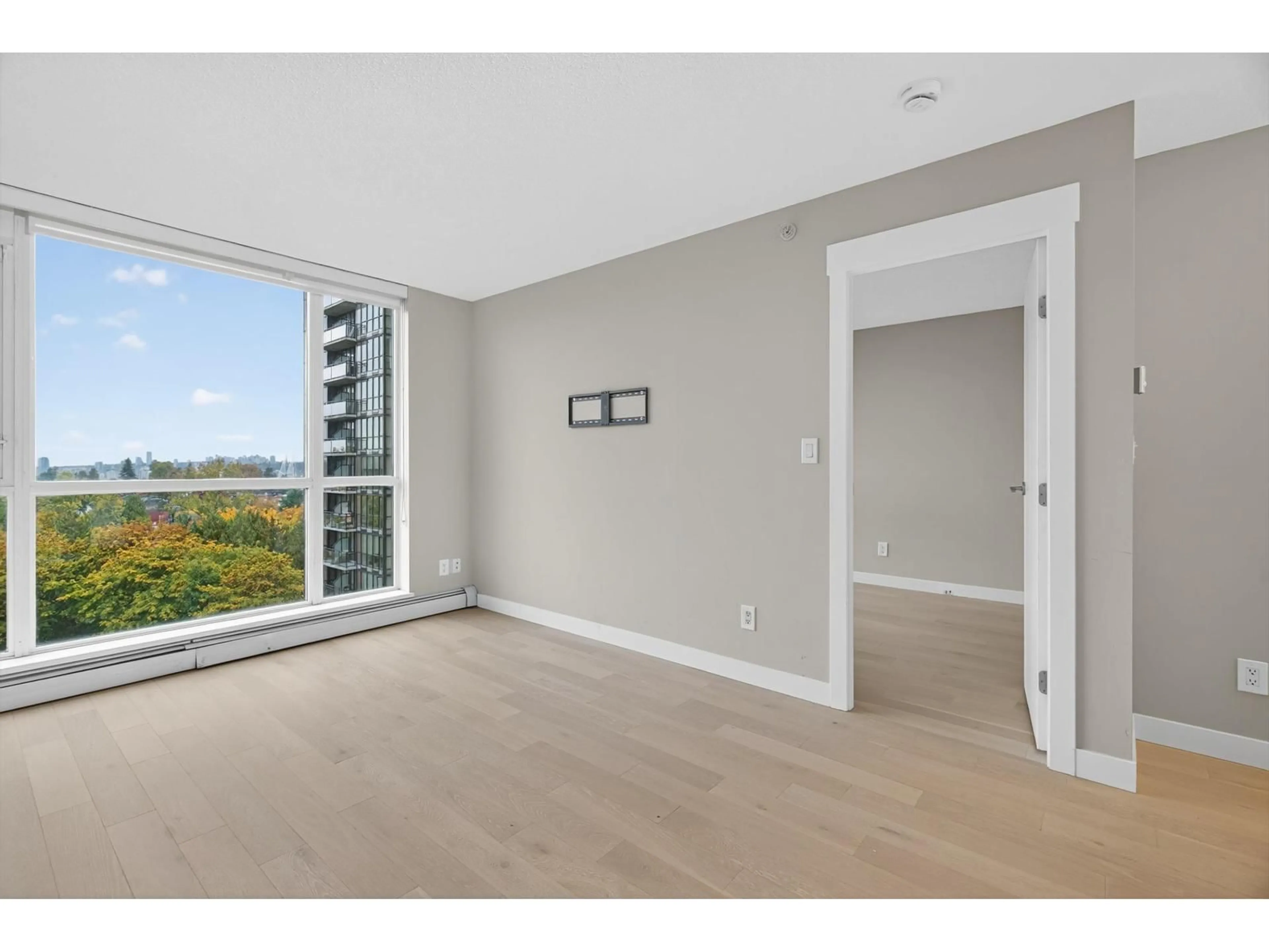 A pic of a room for 1105 - 10777 UNIVERSITY, Surrey British Columbia V3T0E6