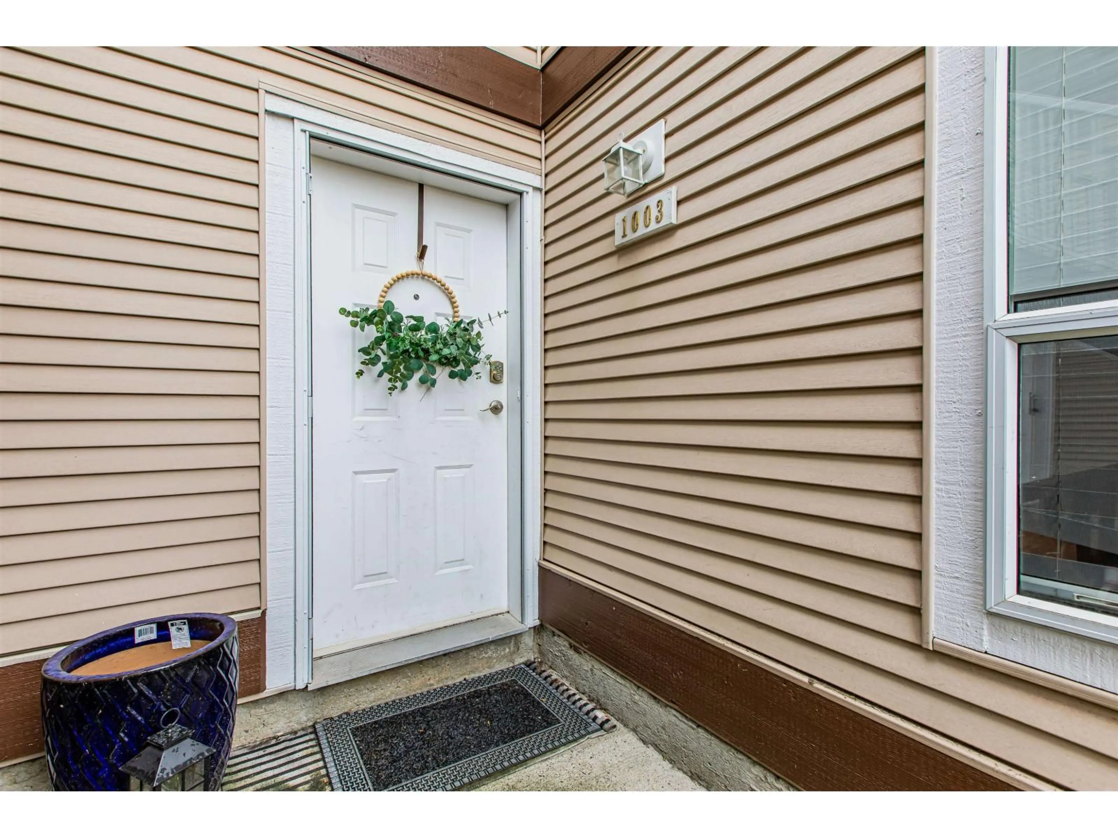 Indoor entryway for 1003 - 1750 MCKENZIE, Abbotsford British Columbia V2S3Z3
