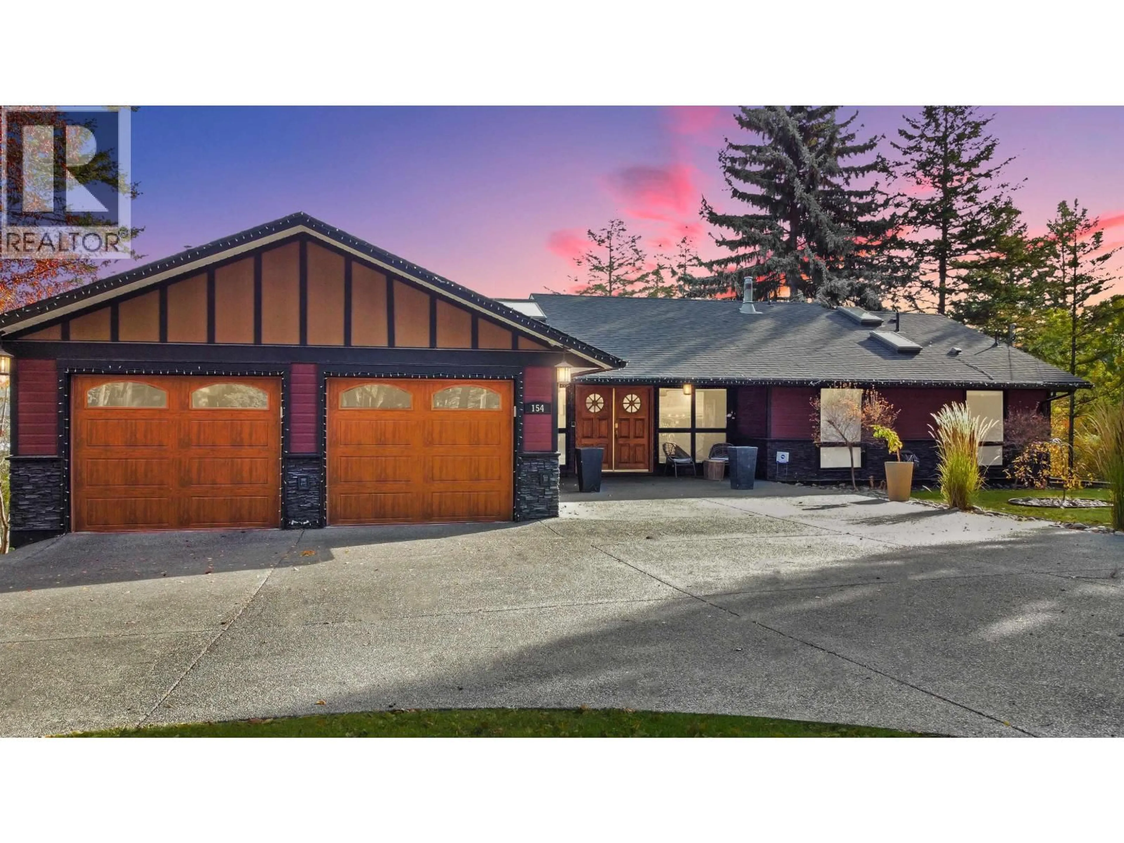 Indoor garage for 154 COUNTRY CLUB BOULEVARD, Williams Lake British Columbia V2G3T2