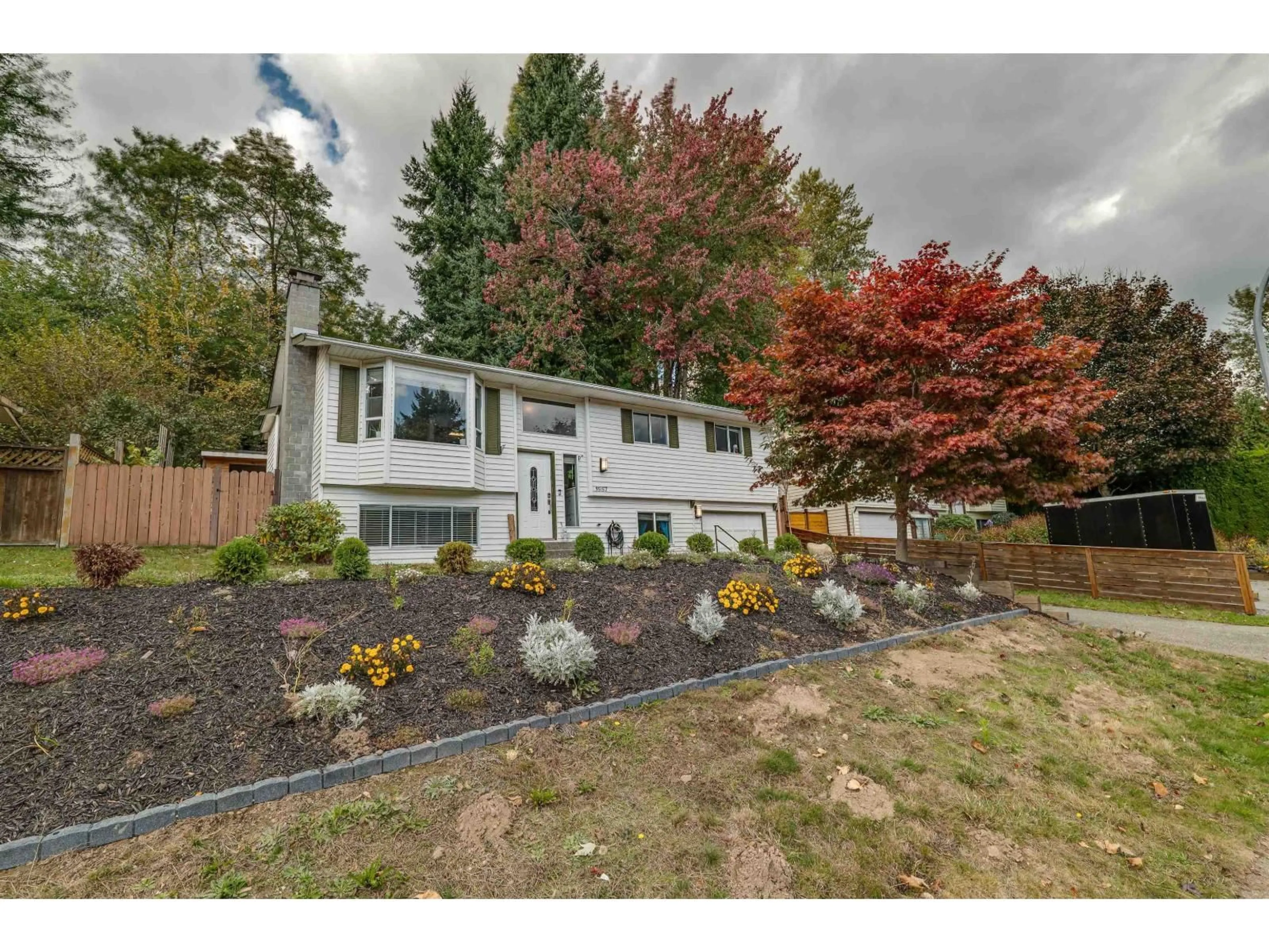 Home with vinyl exterior material, unknown for 35157 SKEENA, Abbotsford British Columbia V2S7H5