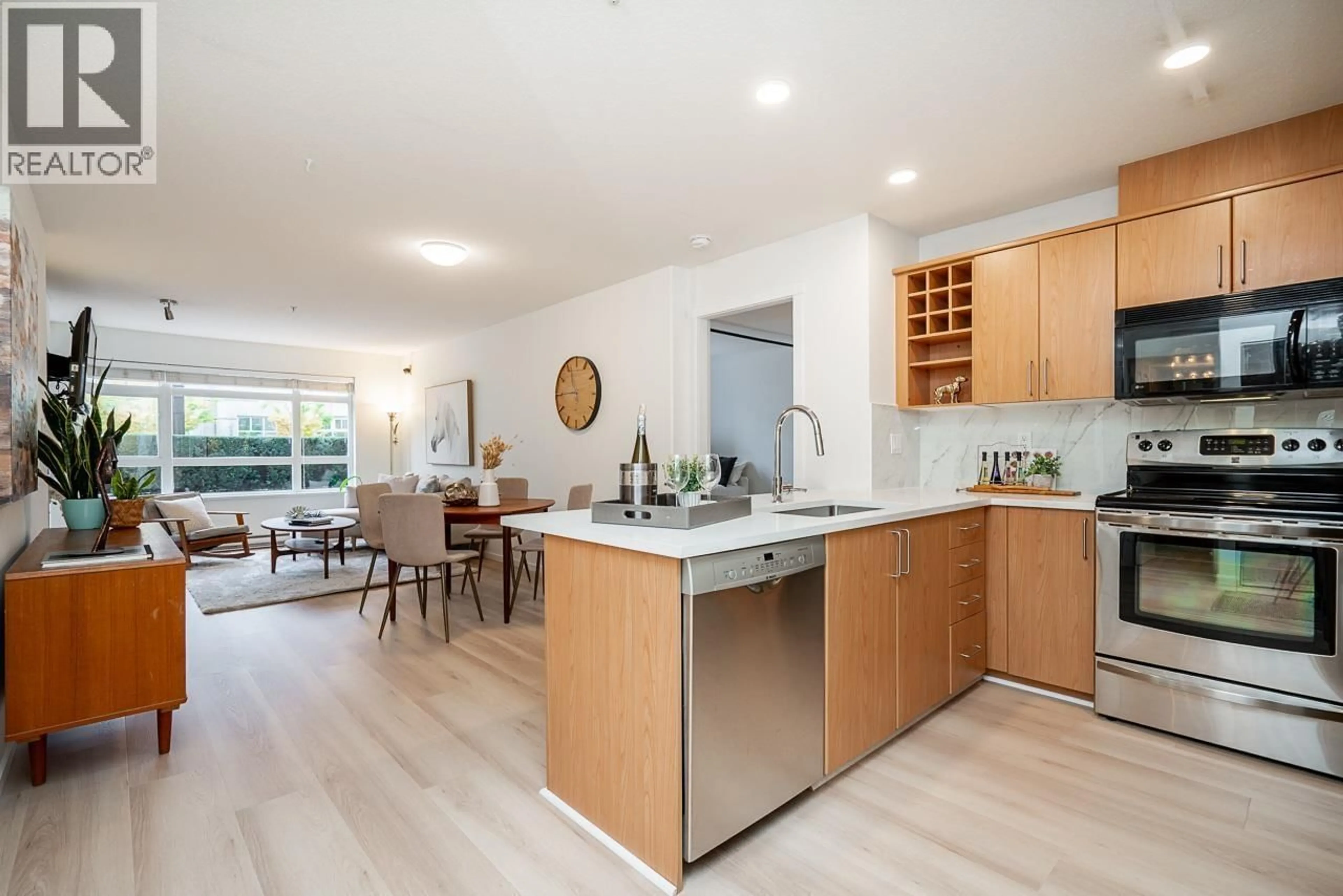 Open concept kitchen, unknown for 103 - 3142 ST JOHNS STREET, Port Moody British Columbia V3H5E5