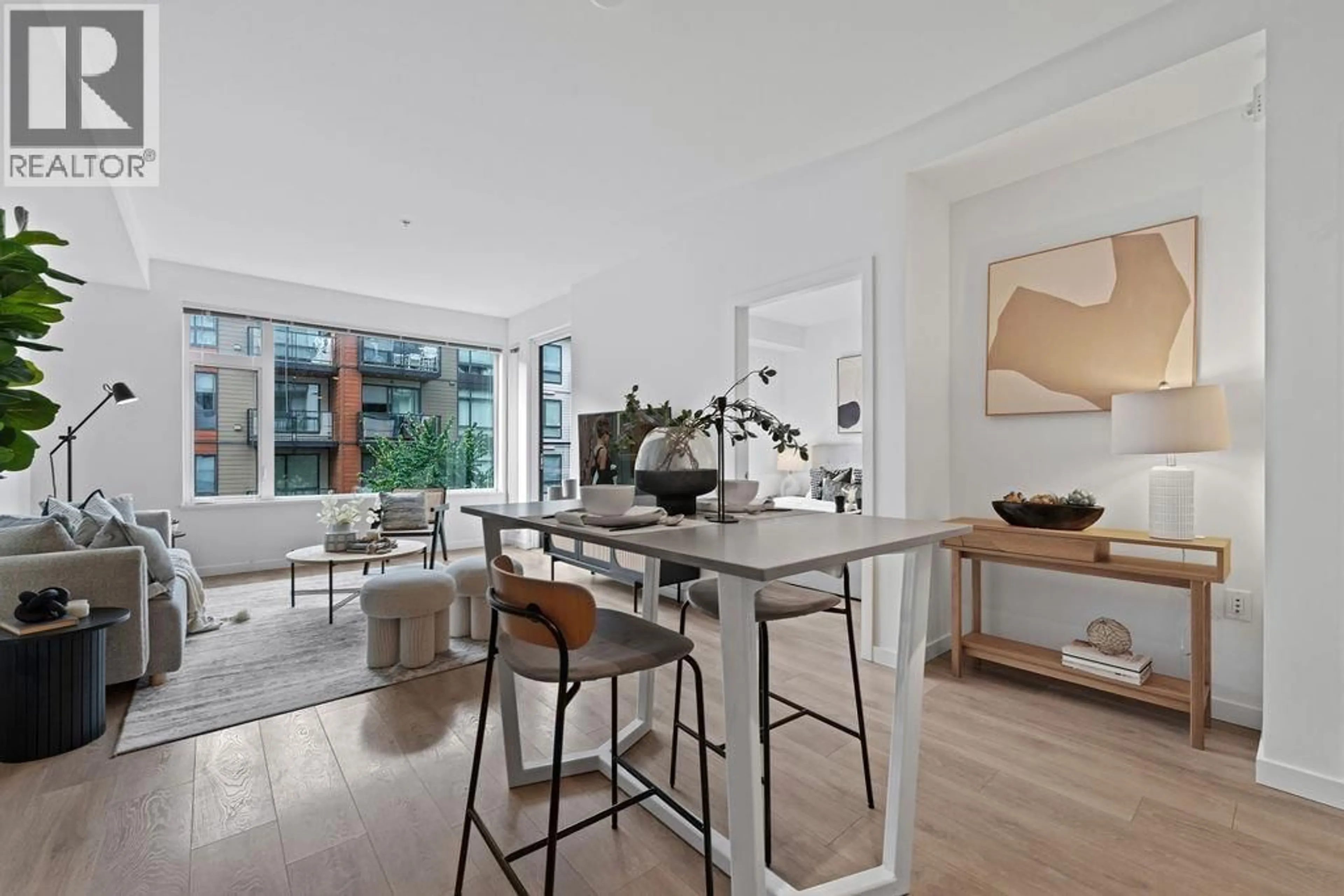 Unknown for 206 - 725 MARINE DRIVE, North Vancouver British Columbia V7M0G2