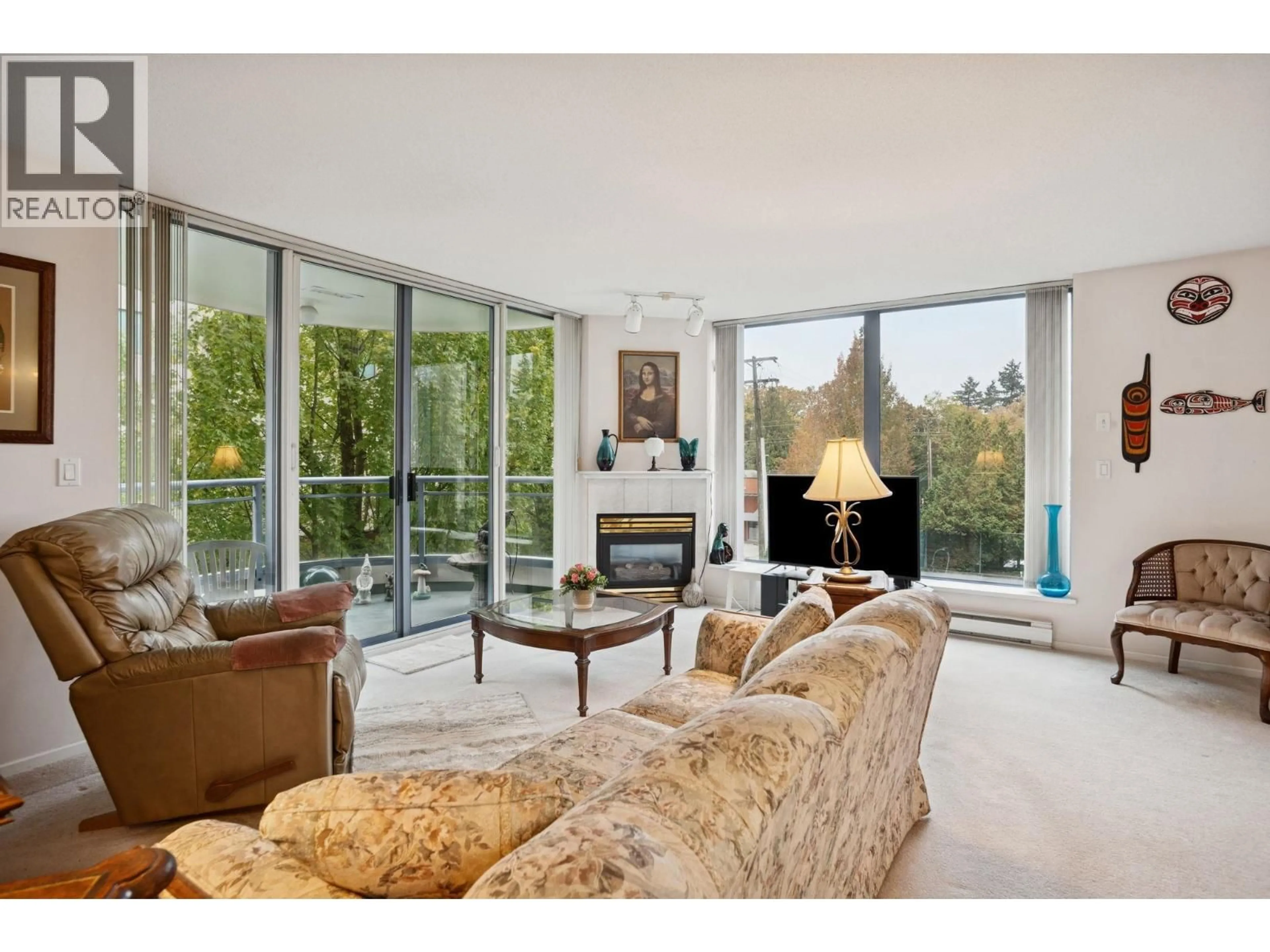 Living room with furniture, unknown for 305 - 739 PRINCESS STREET, New Westminster British Columbia V3M6V6