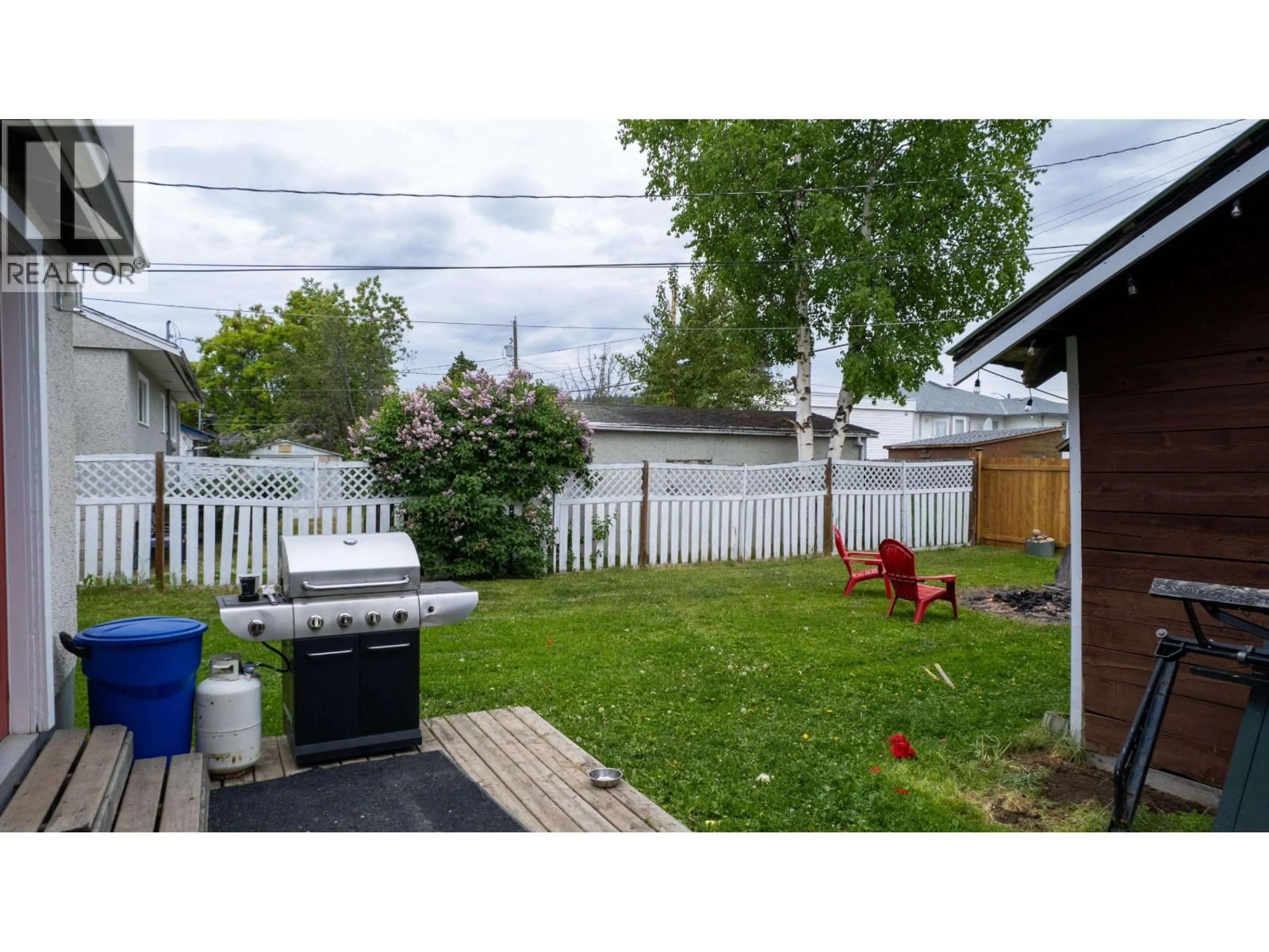 Patio, street for 356 JOHNSON STREET, Prince George British Columbia V2M2Z6