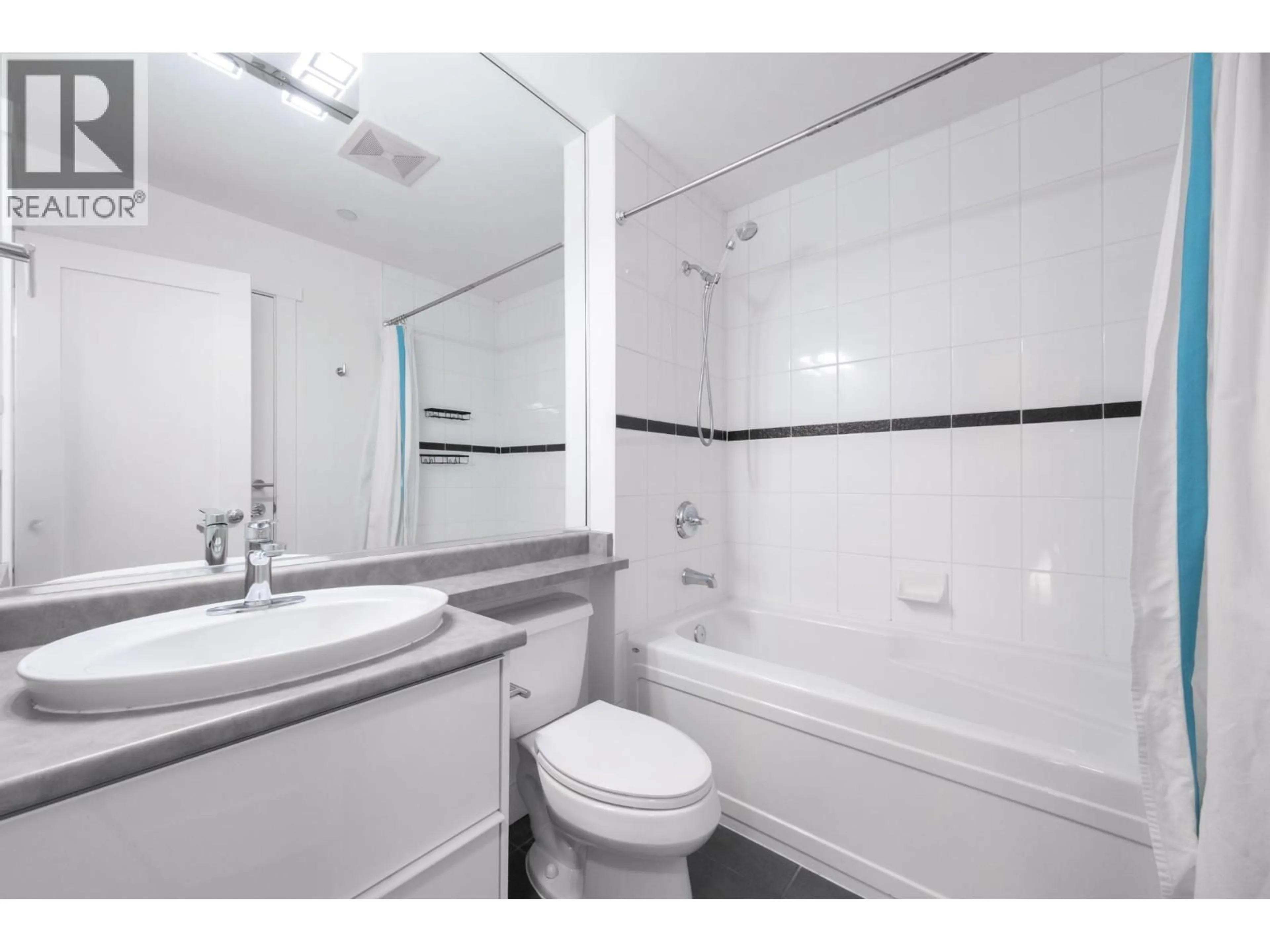 Standard bathroom, ceramic/tile floor for 132 - 7388 MACPHERSON AVENUE, Burnaby British Columbia V5J0A1