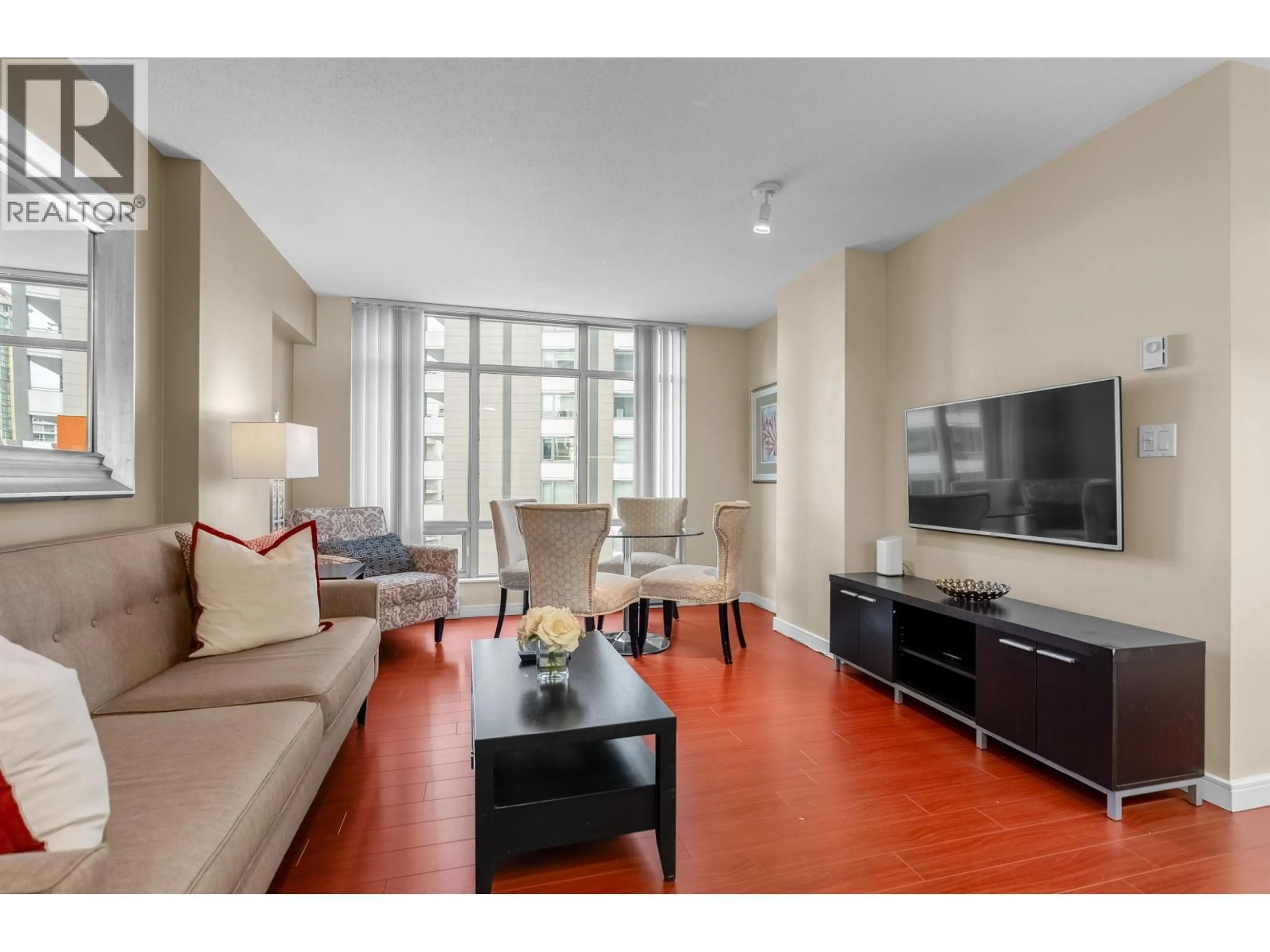 Living room with furniture, unknown for 1004 - 1288 ALBERNI STREET, Vancouver British Columbia V6E4N5