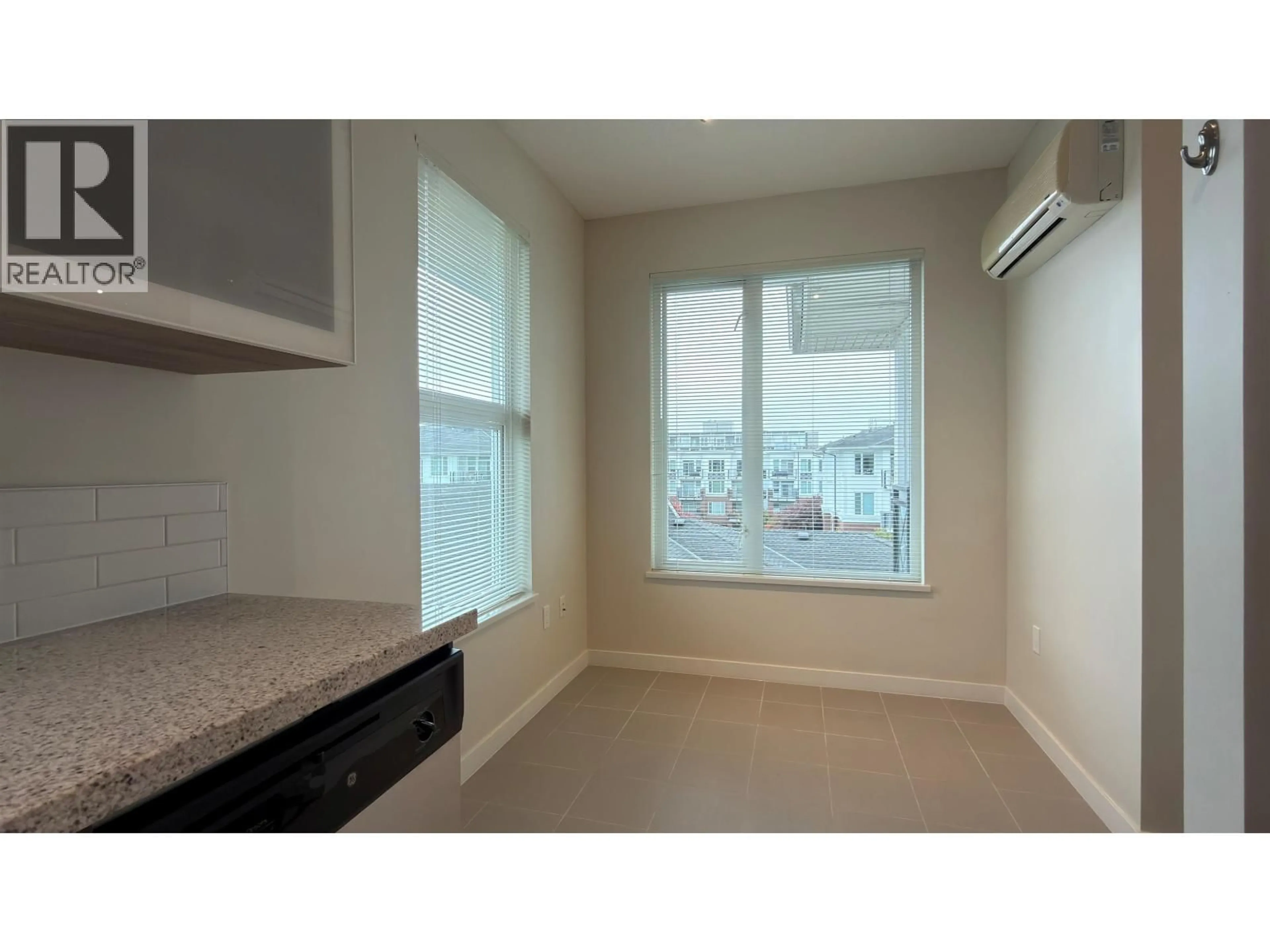 A pic of a room for 420 - 9399 ODLIN ROAD, Richmond British Columbia V6X0J6