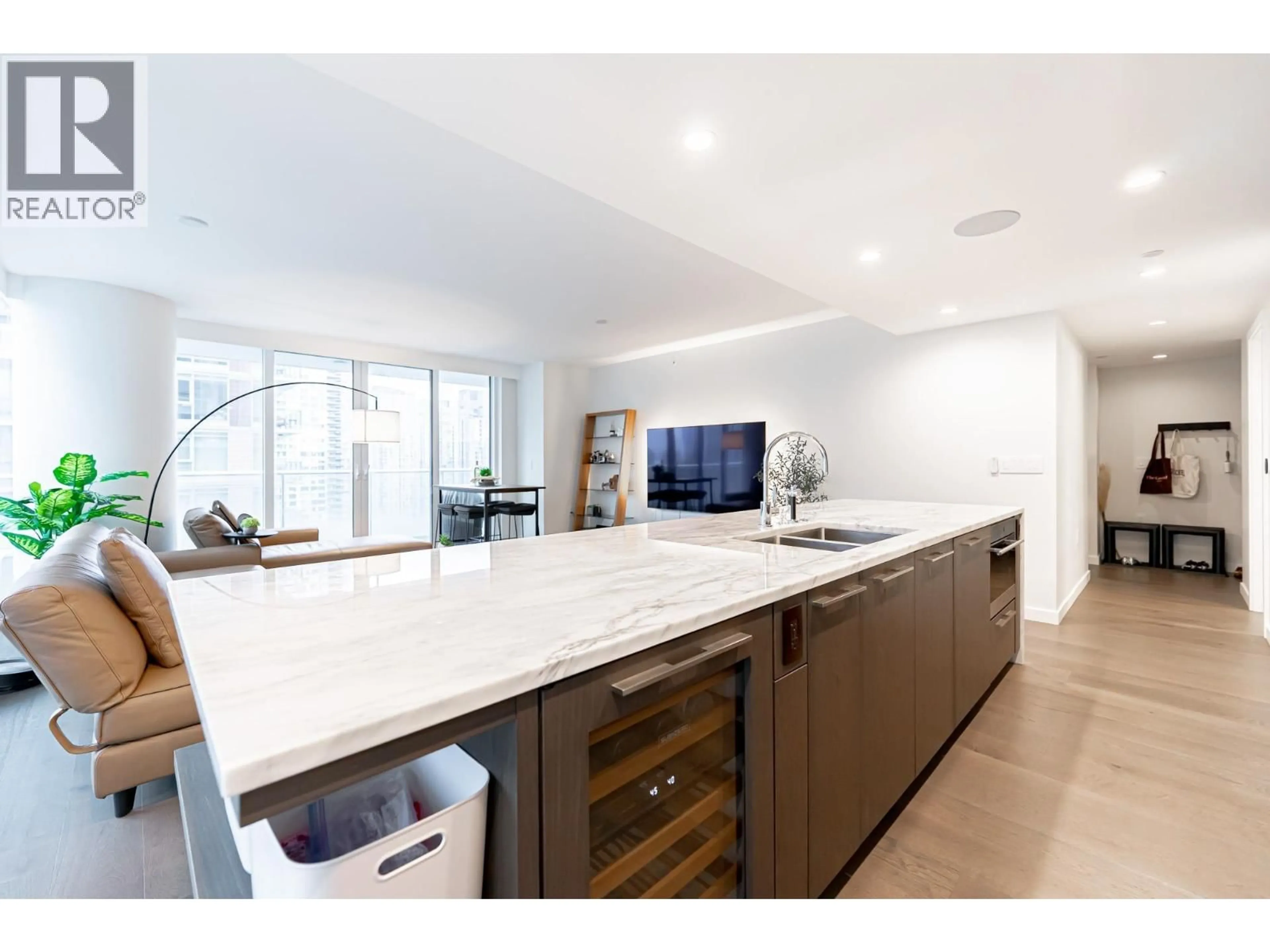 Open concept kitchen, ceramic/tile floor for 1502 - 1335 HOWE STREET, Vancouver British Columbia V6Z0H1