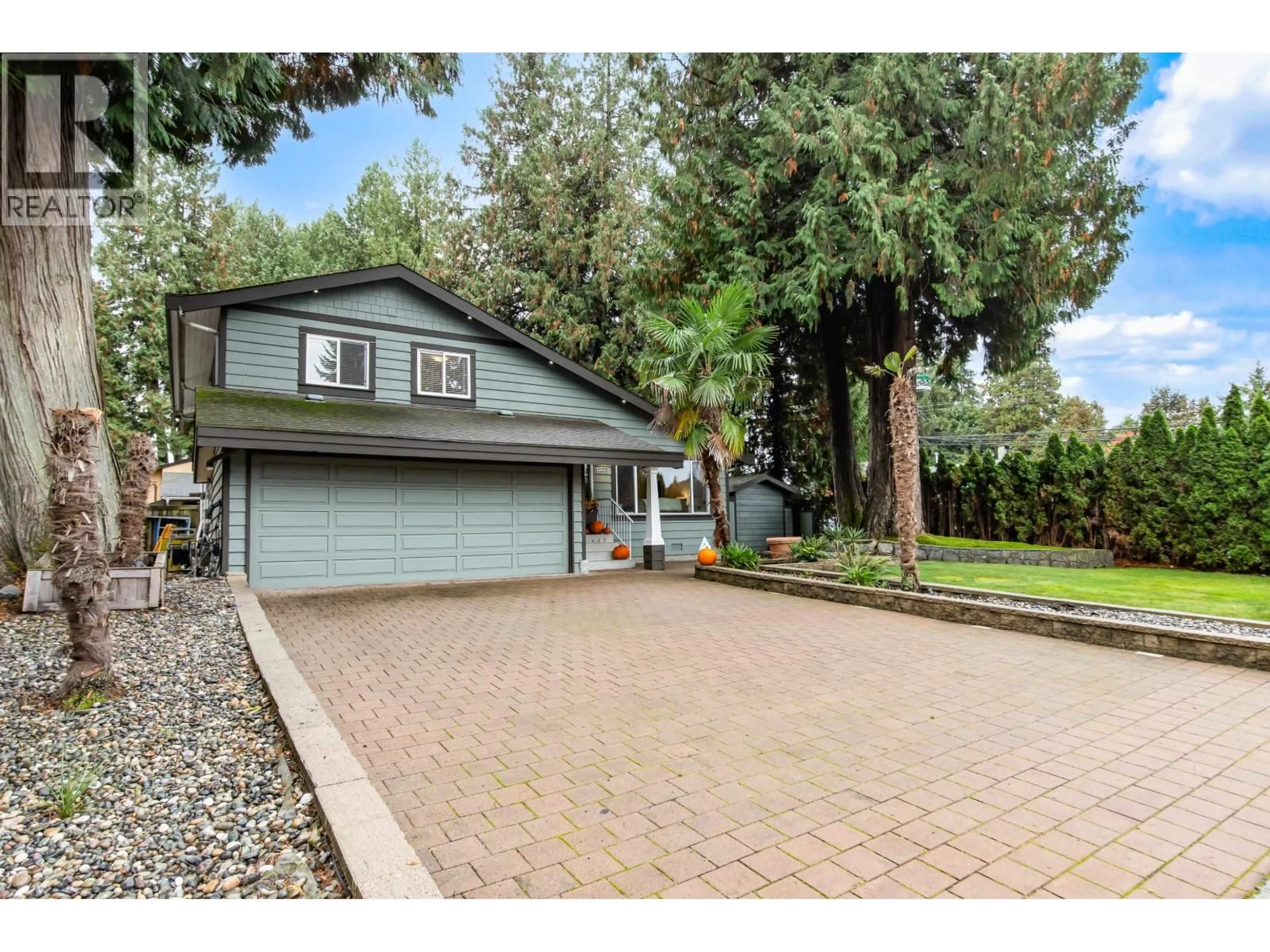 Home with vinyl exterior material, street for 19610 117A AVENUE, Pitt Meadows British Columbia V3Y1R8