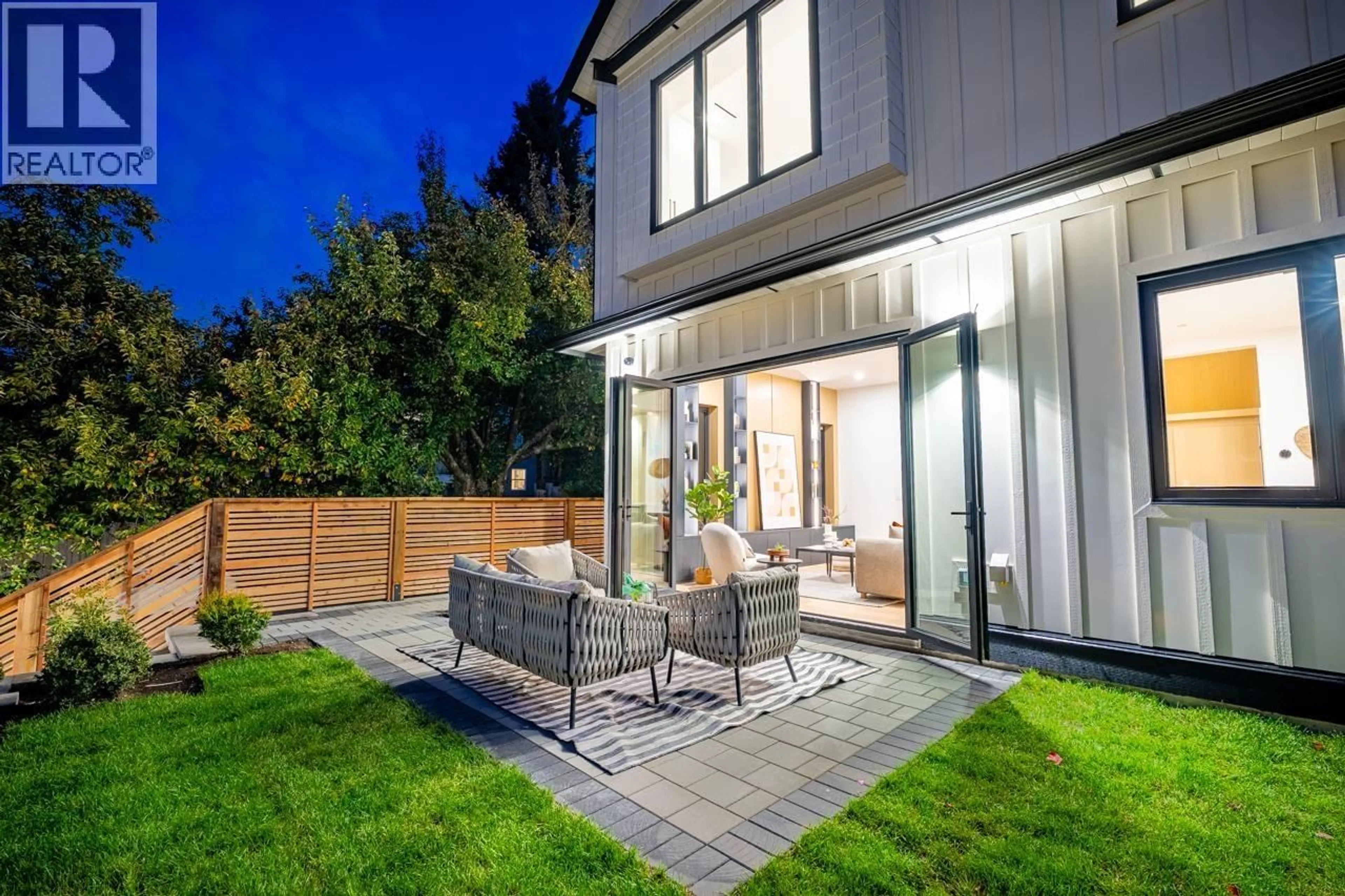 Patio, street for 4675 ST. GEORGE STREET, Vancouver British Columbia V5V4A8