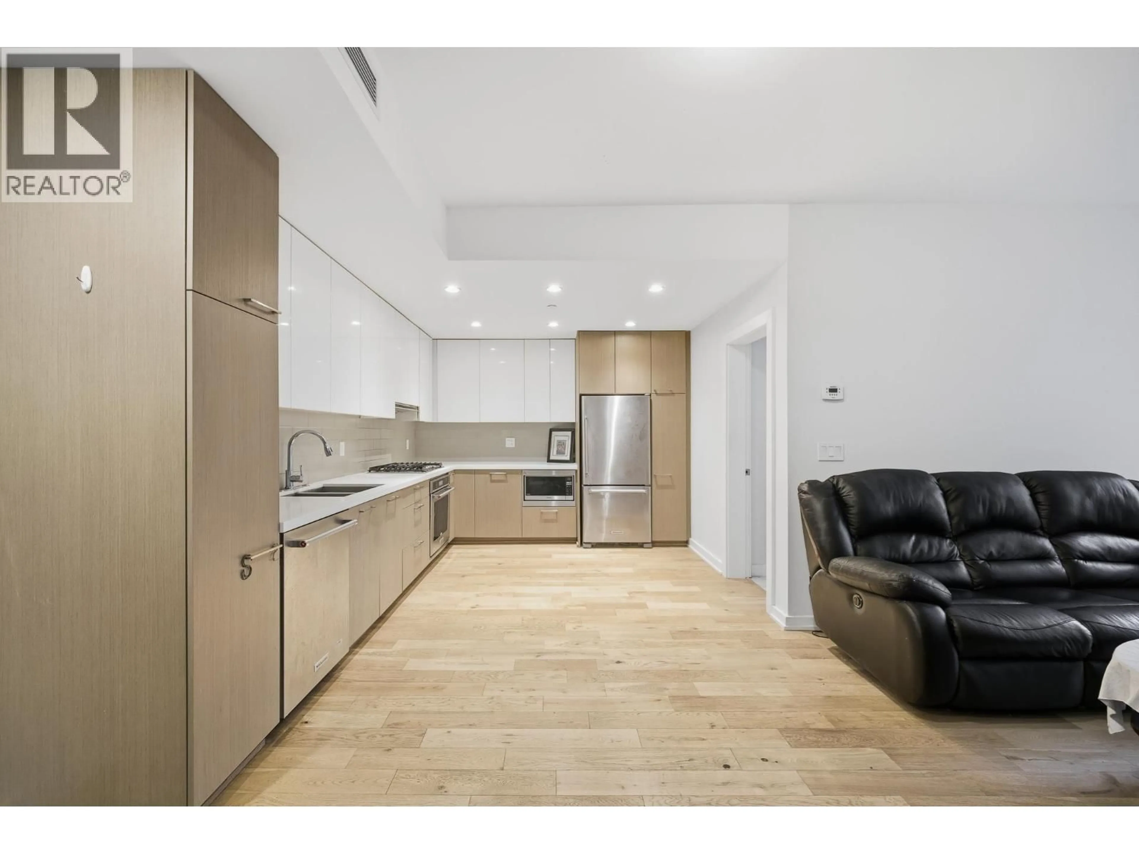 Unknown for 132 - 5311 CEDARBRIDGE WAY, Richmond British Columbia V6X0M3