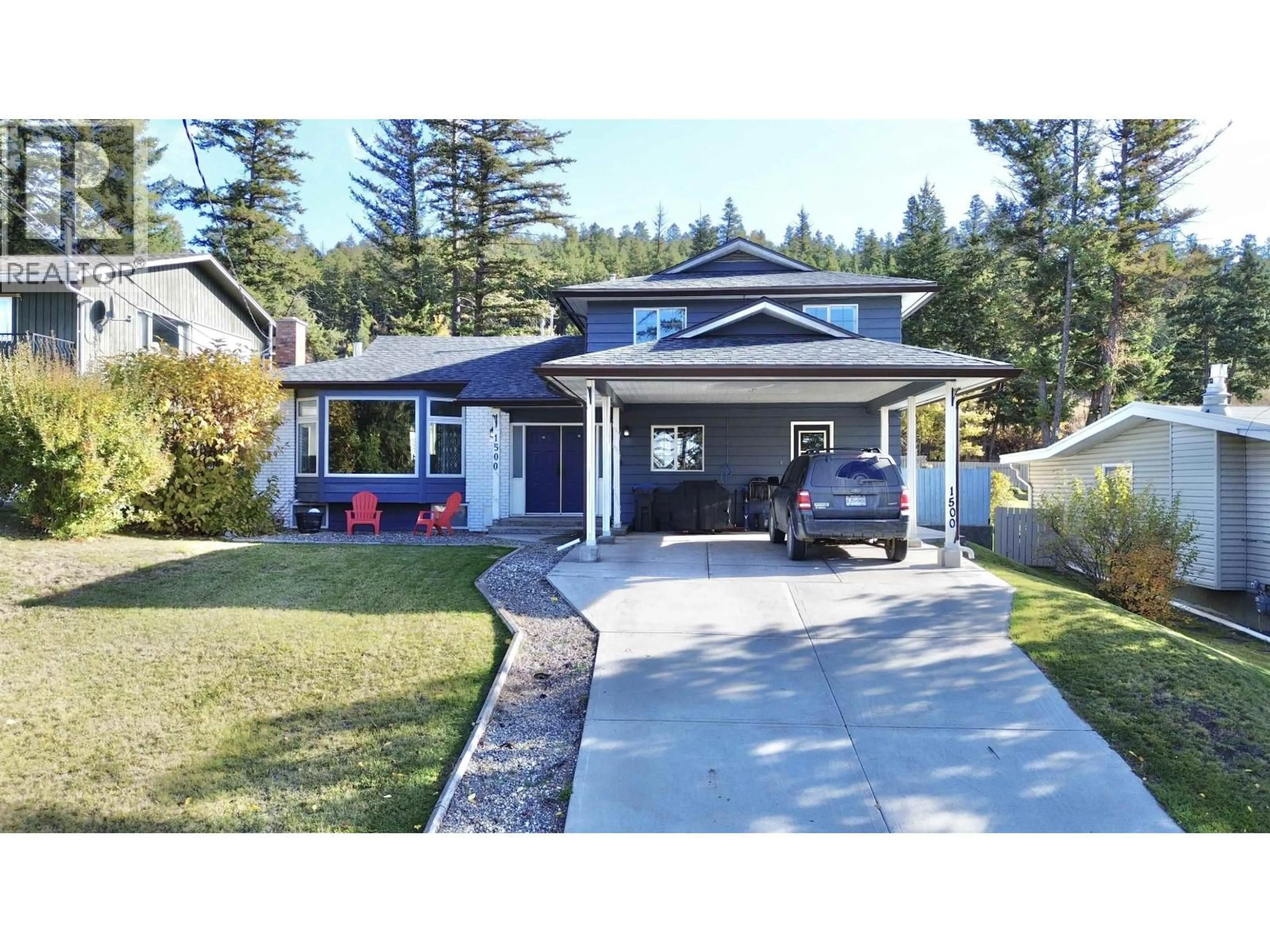 Home with vinyl exterior material, street for 1500 TWELFTH AVENUE, Williams Lake British Columbia V2G3X4