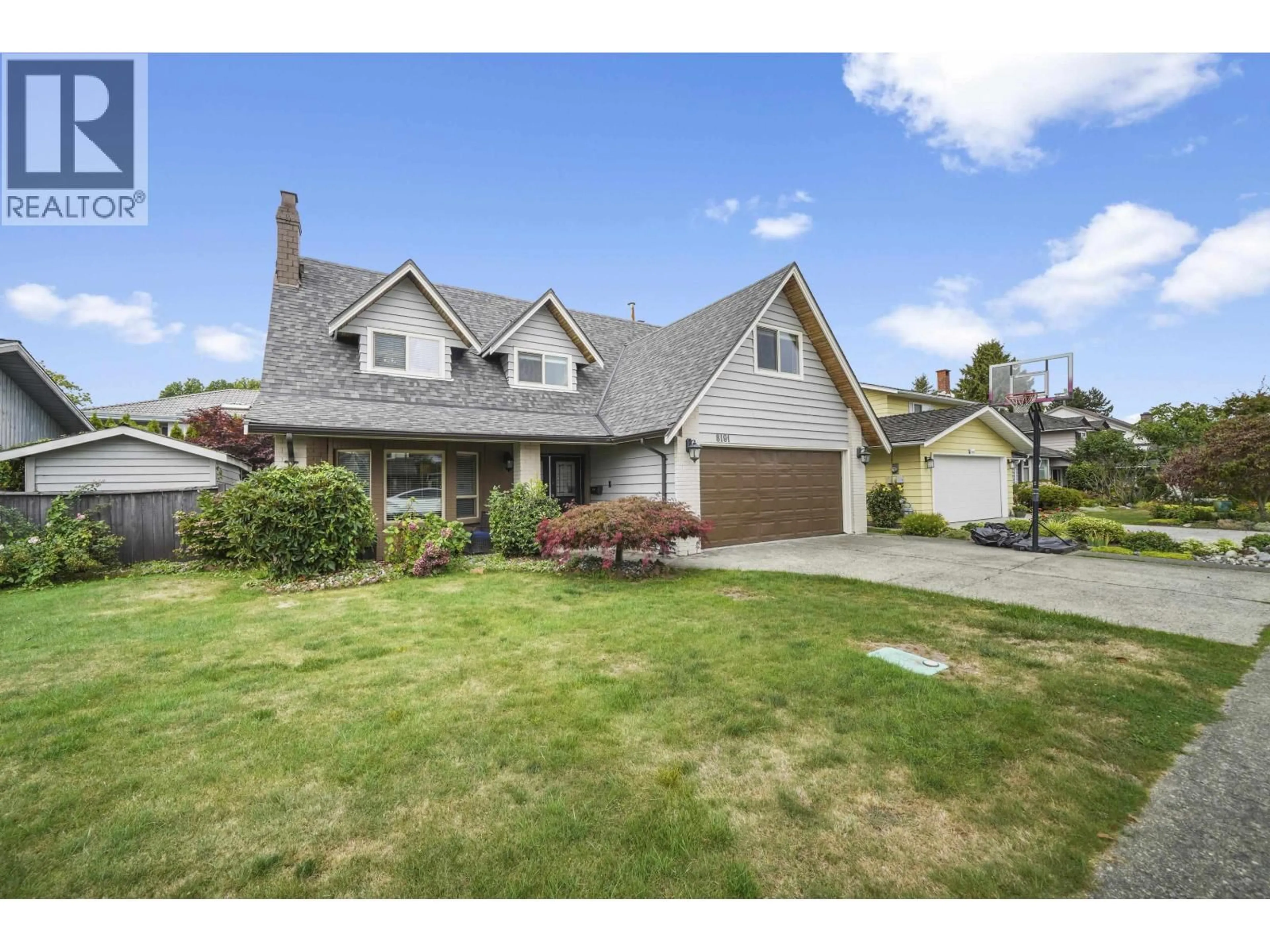 Home with vinyl exterior material, street for 8191 MIRABEL COURT, Richmond British Columbia V7C4V8