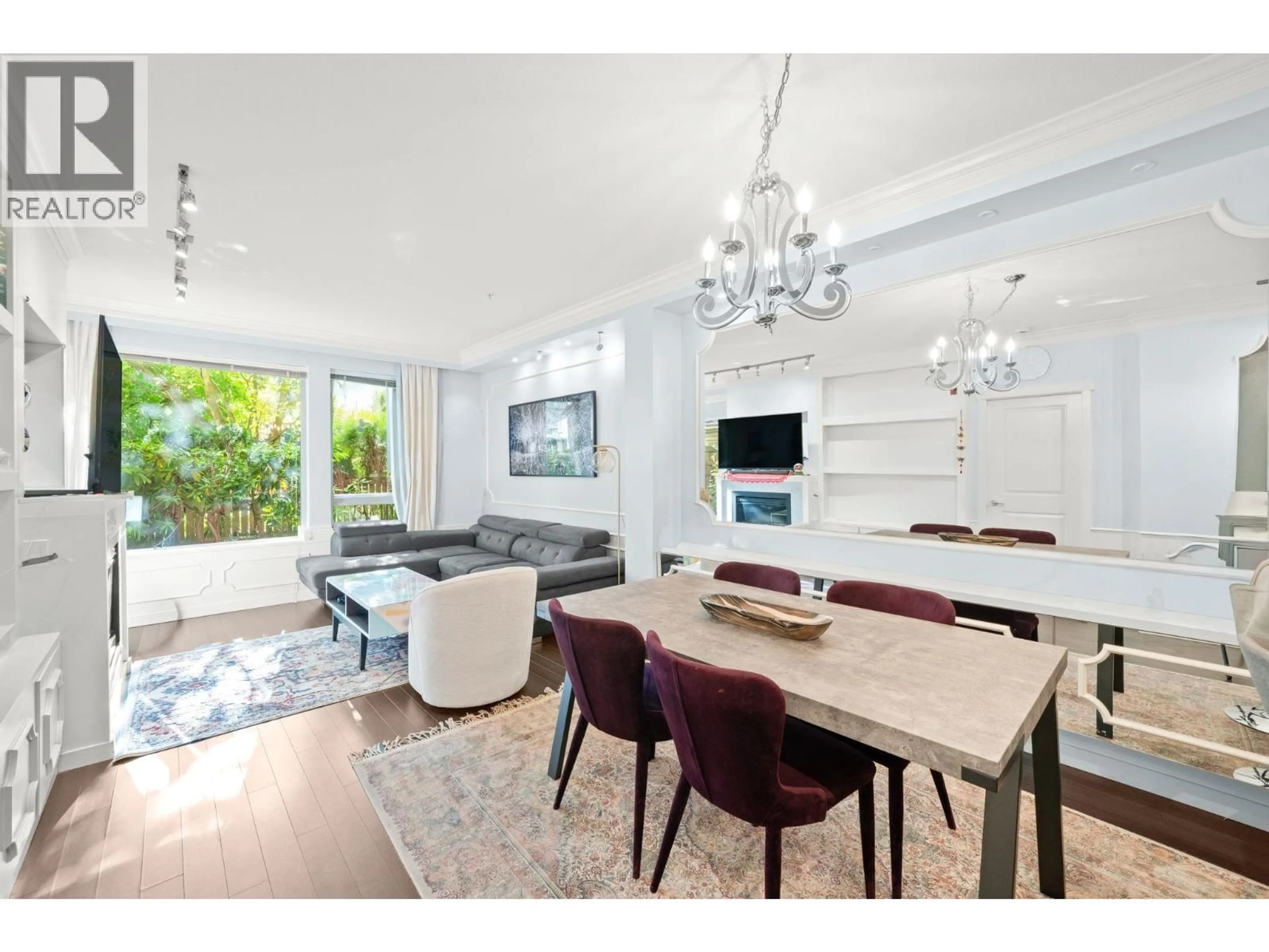 Unknown for 127 - 119 22ND STREET, North Vancouver British Columbia V7M0B4