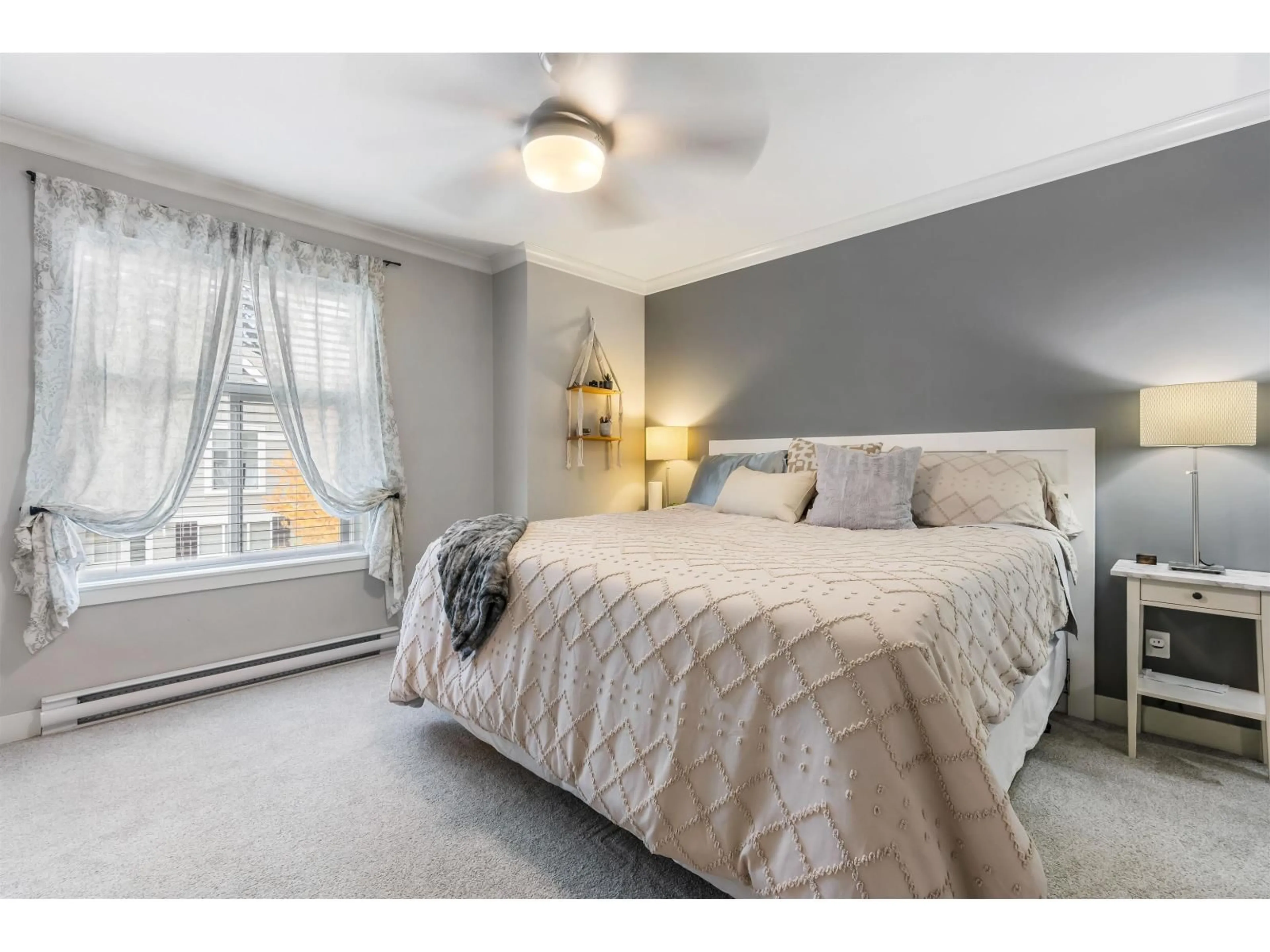 Bedroom with bed, unknown for 49 - 5837 SAPPERS WAY, Chilliwack British Columbia V2R0G4