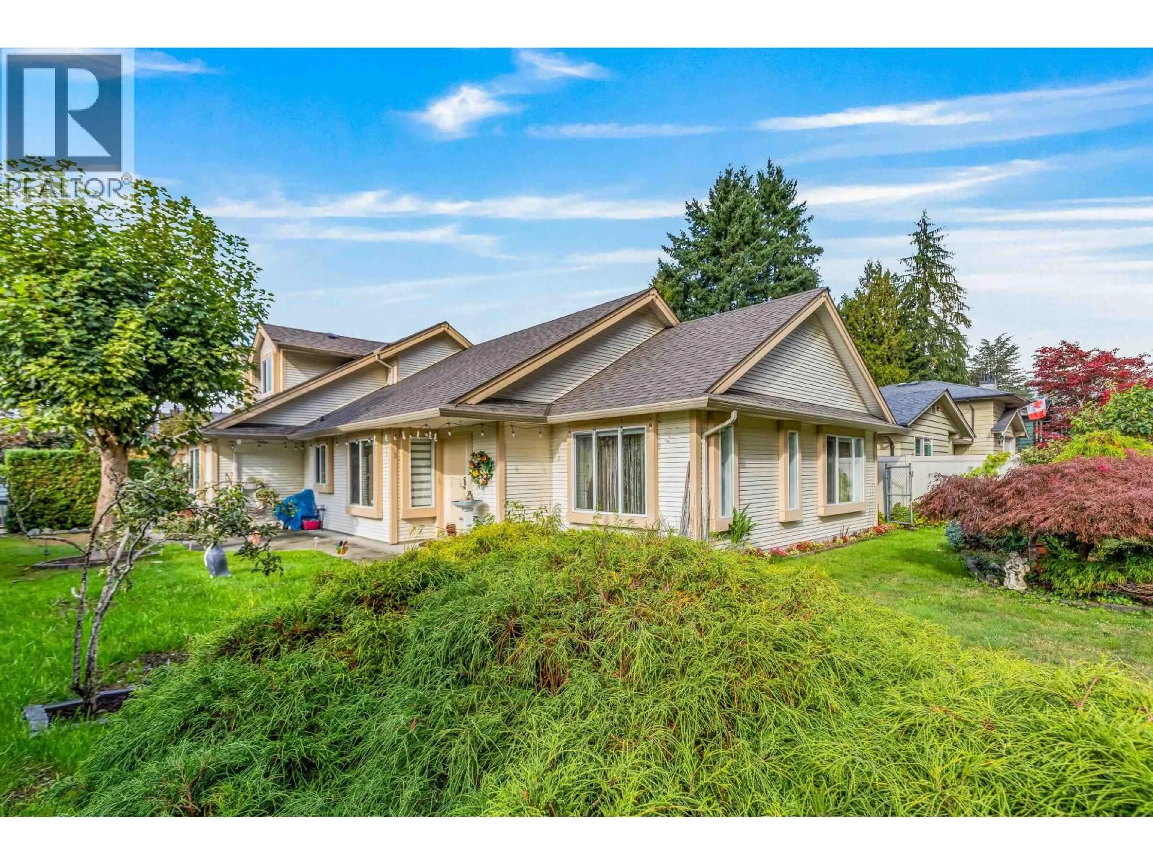 Home with vinyl exterior material, street for 19573 116B AVENUE, Pitt Meadows British Columbia V3Y1R8