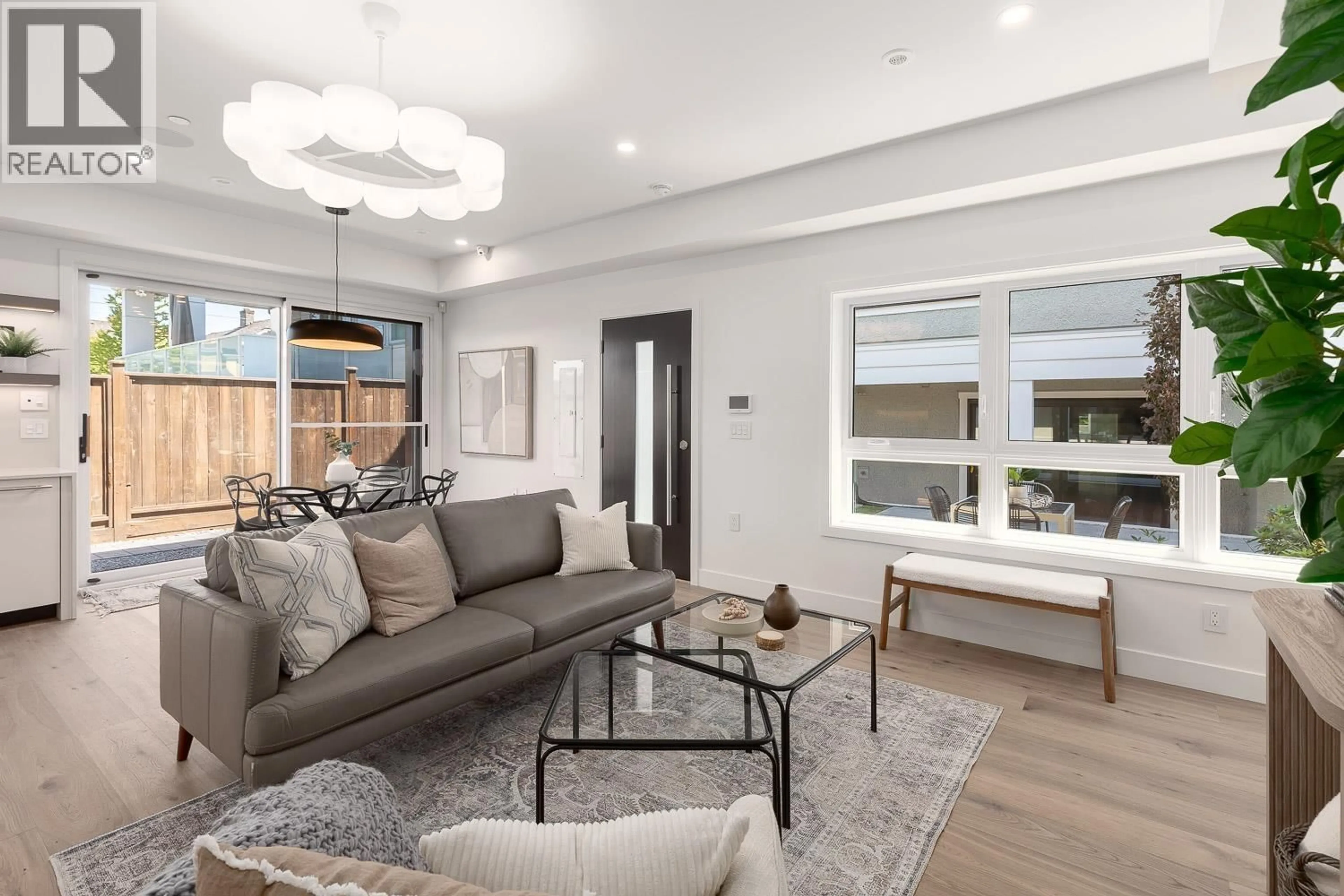 Living room with furniture, unknown for 1135 33RD AVENUE, Vancouver British Columbia V6M1A3