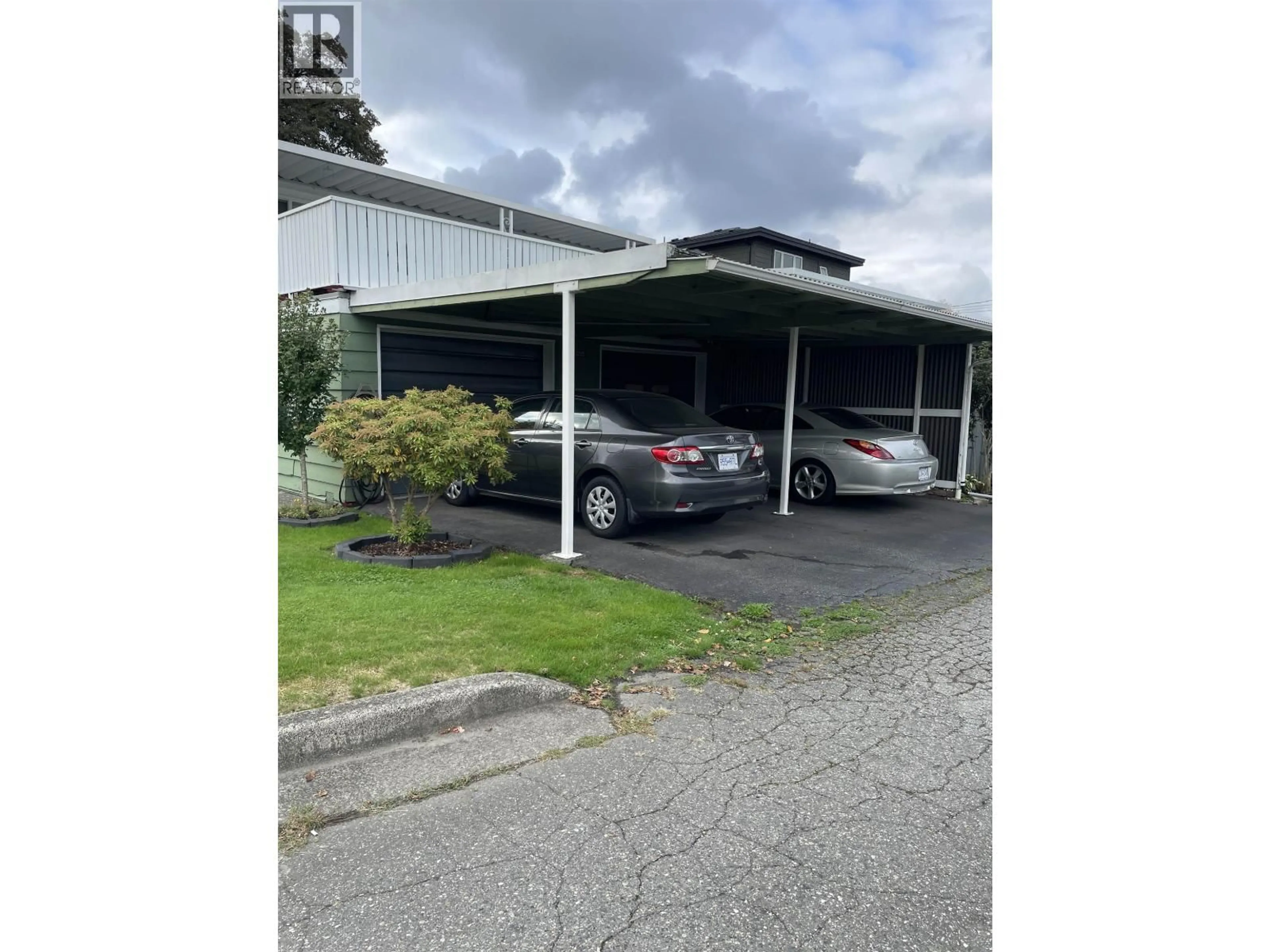 Indoor garage for 3099 18TH AVENUE, Vancouver British Columbia V5M2R4