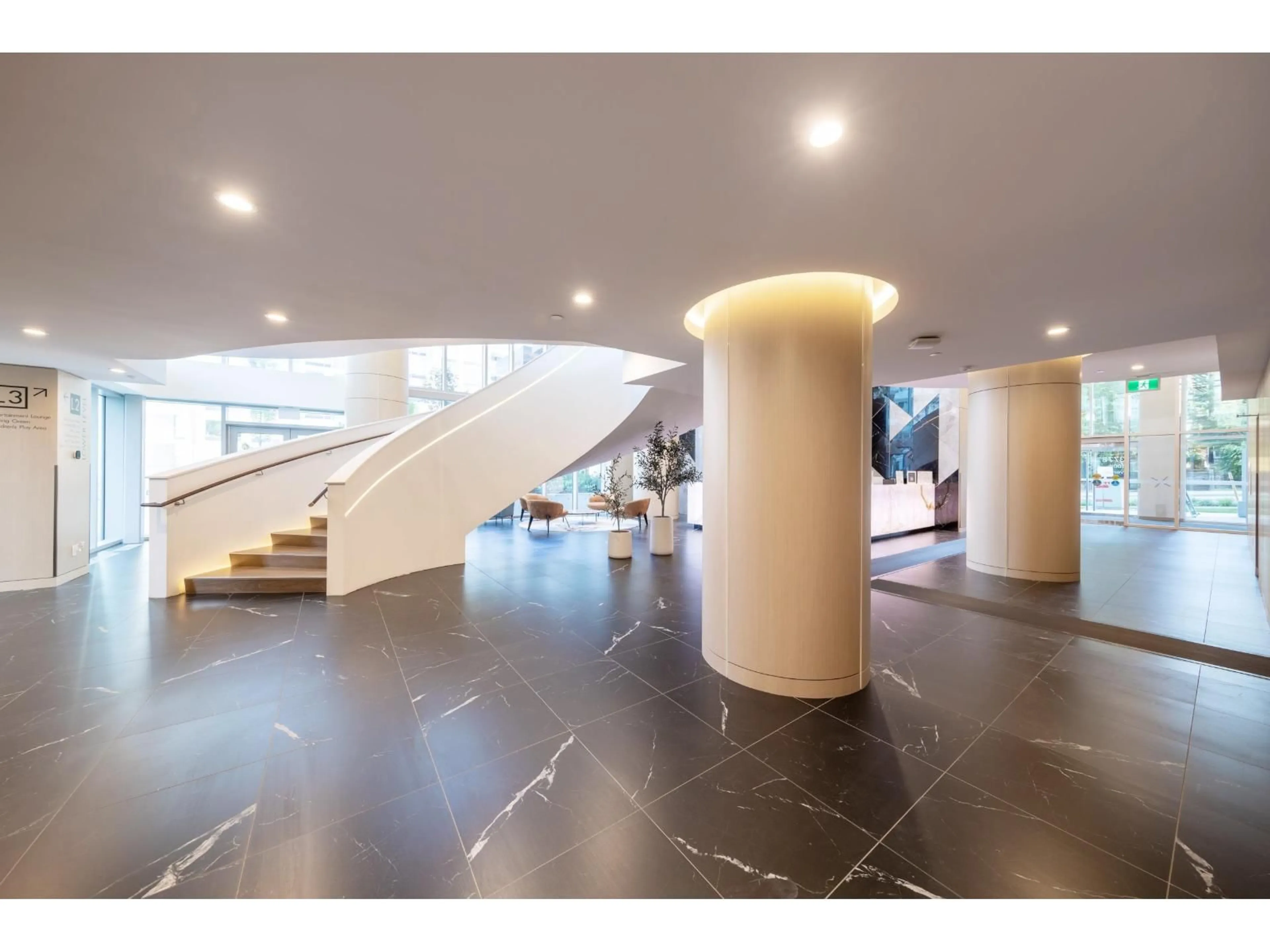 Indoor foyer for 610 - 13778 100, Surrey British Columbia V3T0V3