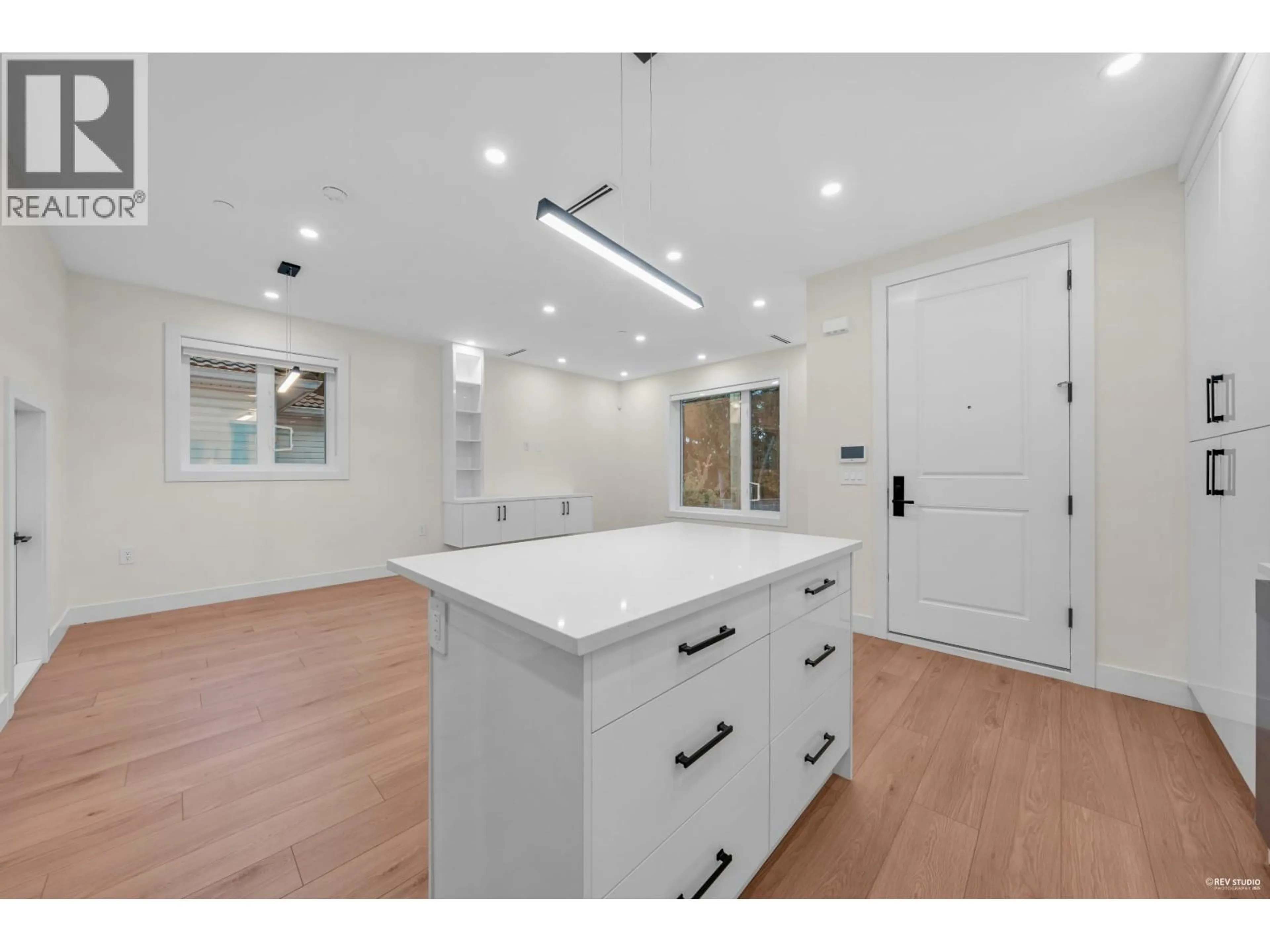 Open concept kitchen, unknown for 1 - 3090 VANNESS AVENUE, Vancouver British Columbia V5R5A1