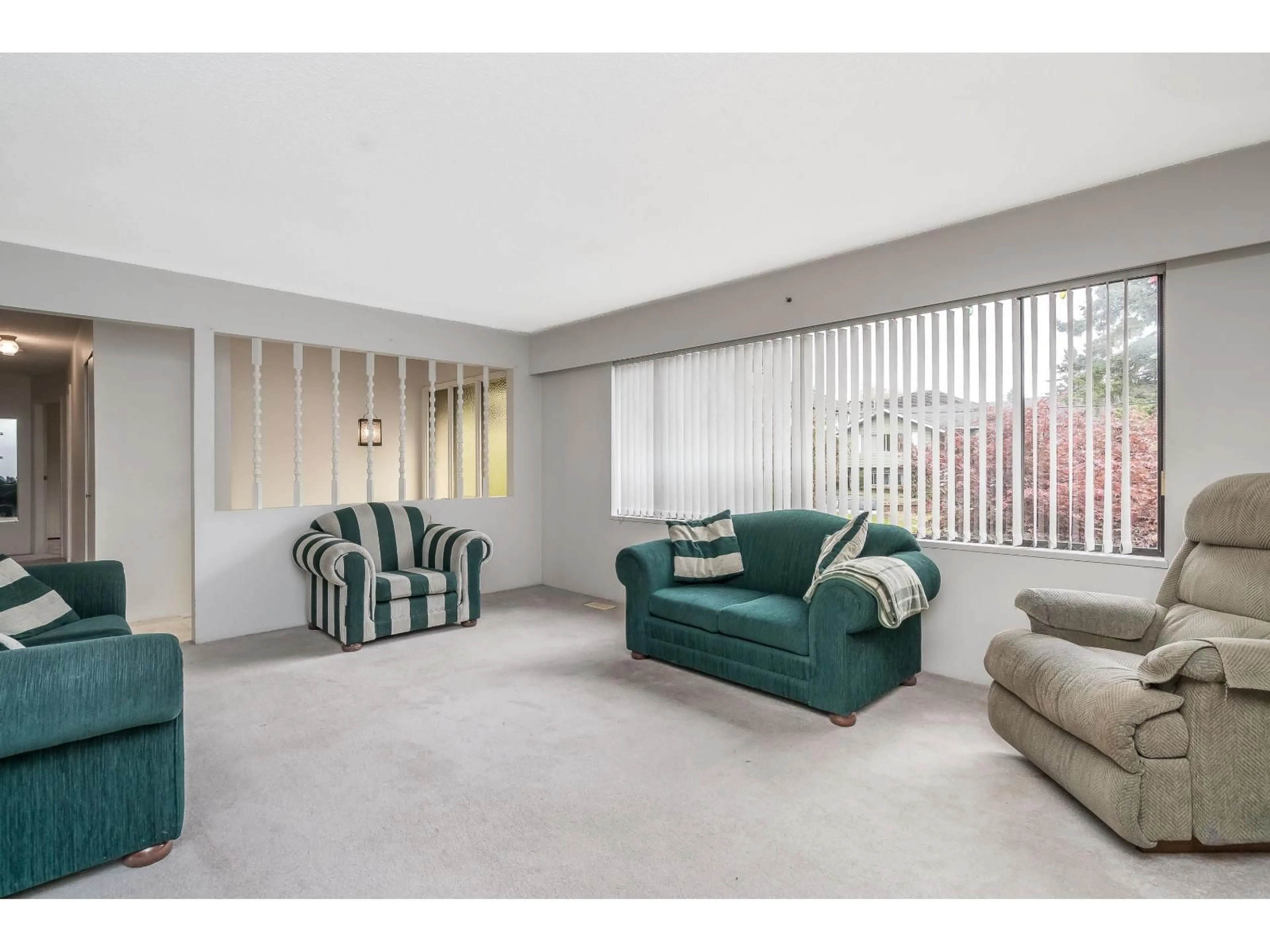Living room with furniture, unknown for 11766 KERR, Delta British Columbia V4C1K1