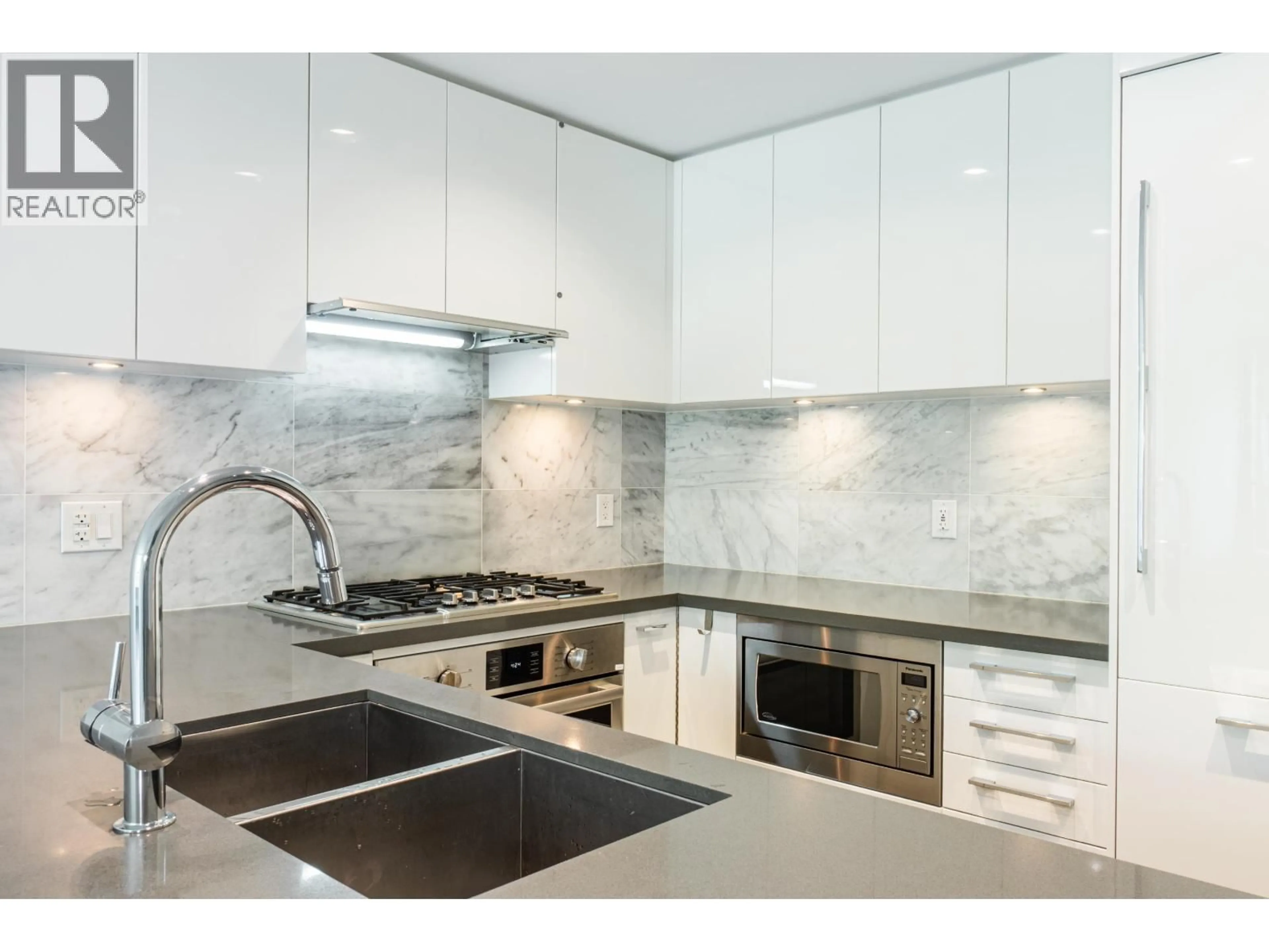 Standard kitchen, ceramic/tile floor for 212 - 5638 BIRNEY AVENUE, Vancouver British Columbia V6S0H8