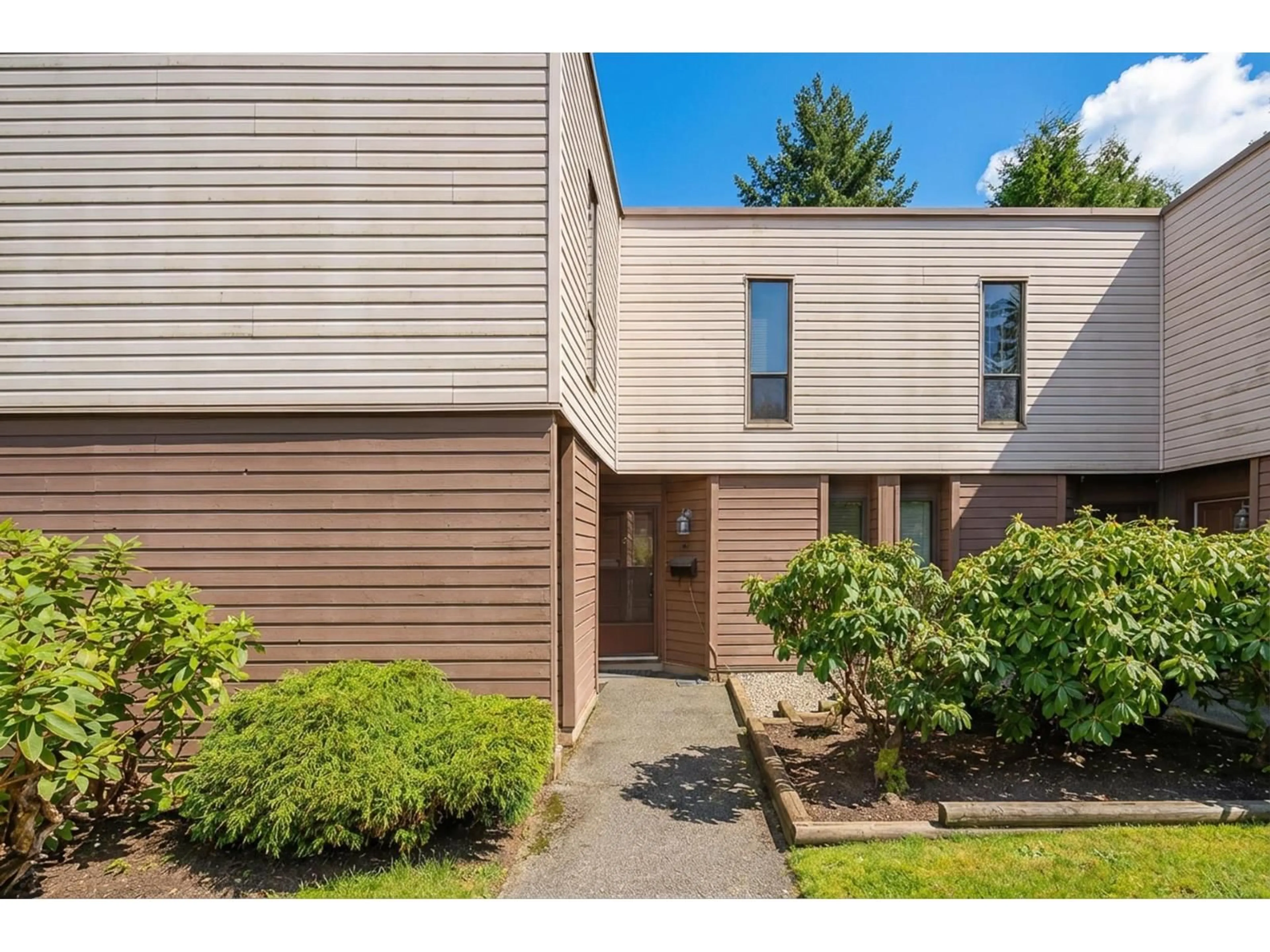 Unknown for 14 - 9400 128 STREET, Surrey British Columbia V3V5N4