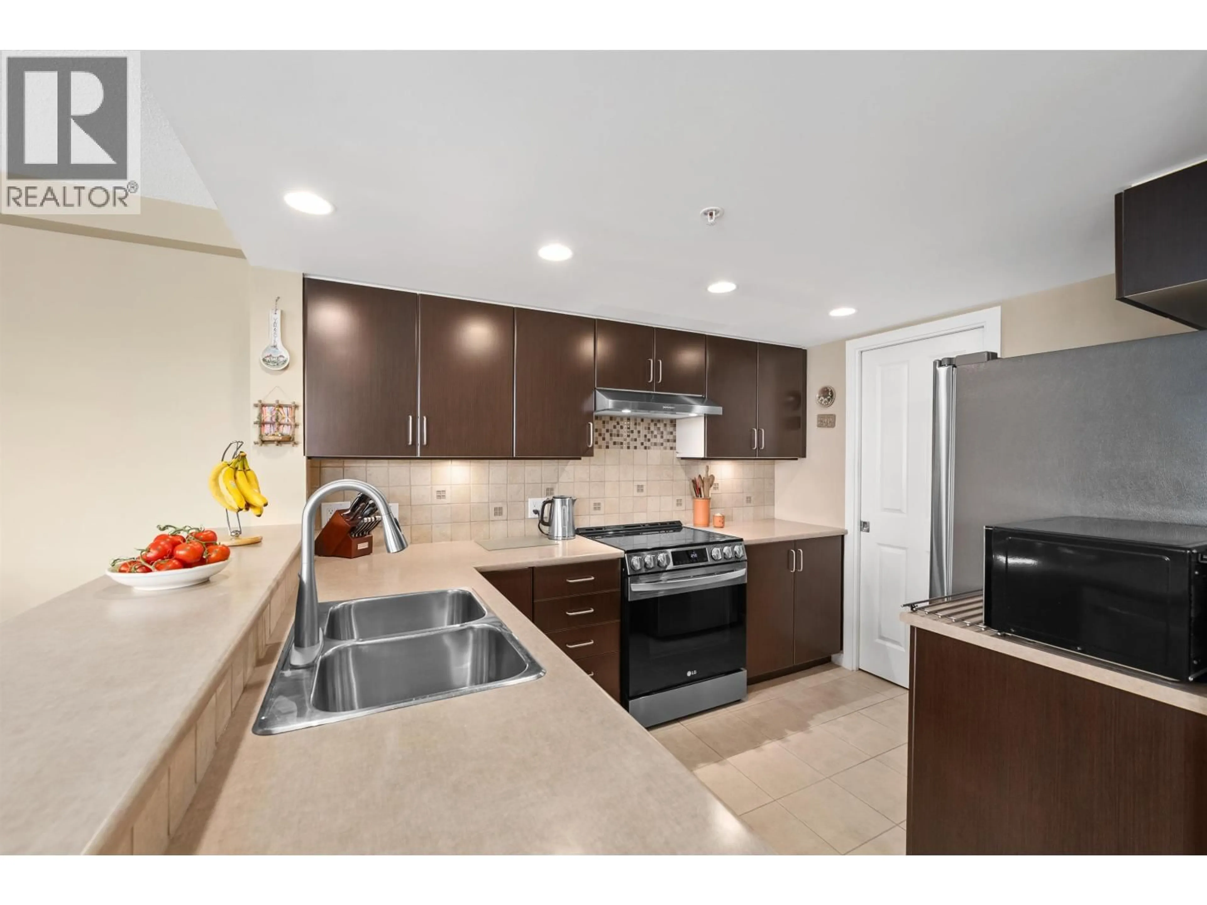 Unknown for 405 - 295 GUILDFORD WAY, Port Moody British Columbia V3H5N3