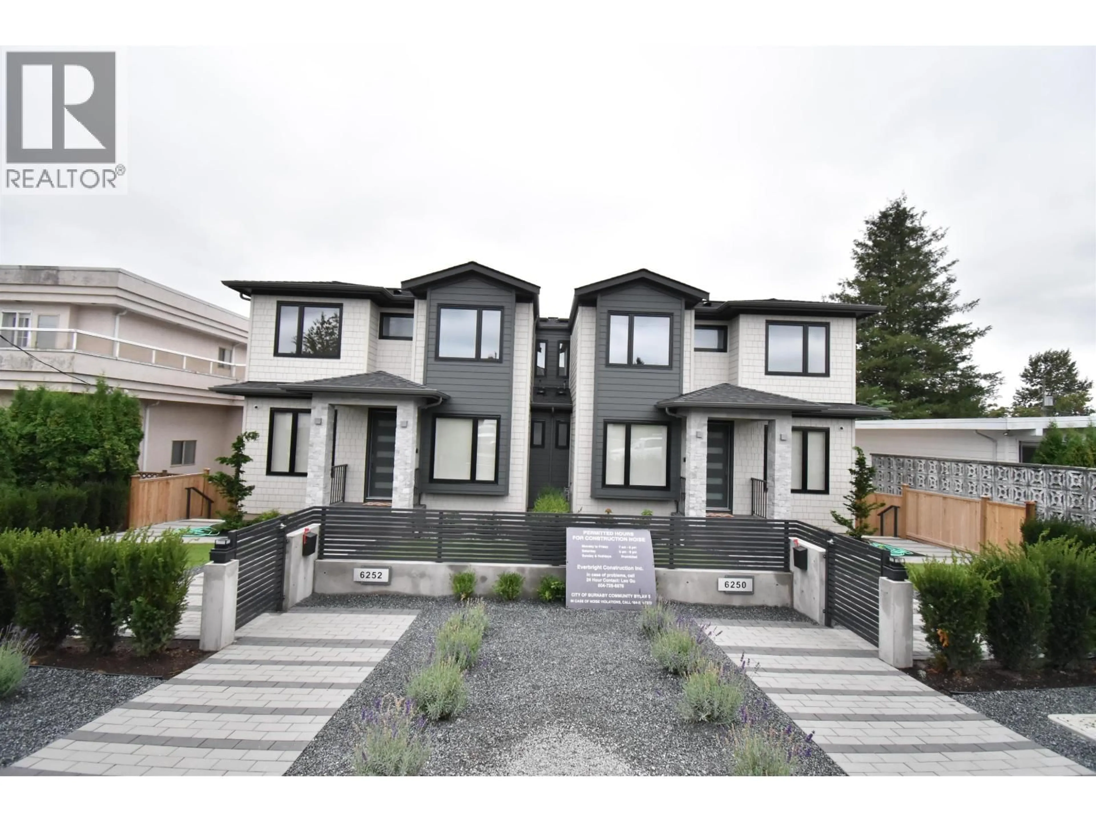 Unknown for 6252 KITCHENER STREET, Burnaby British Columbia V5B2J4