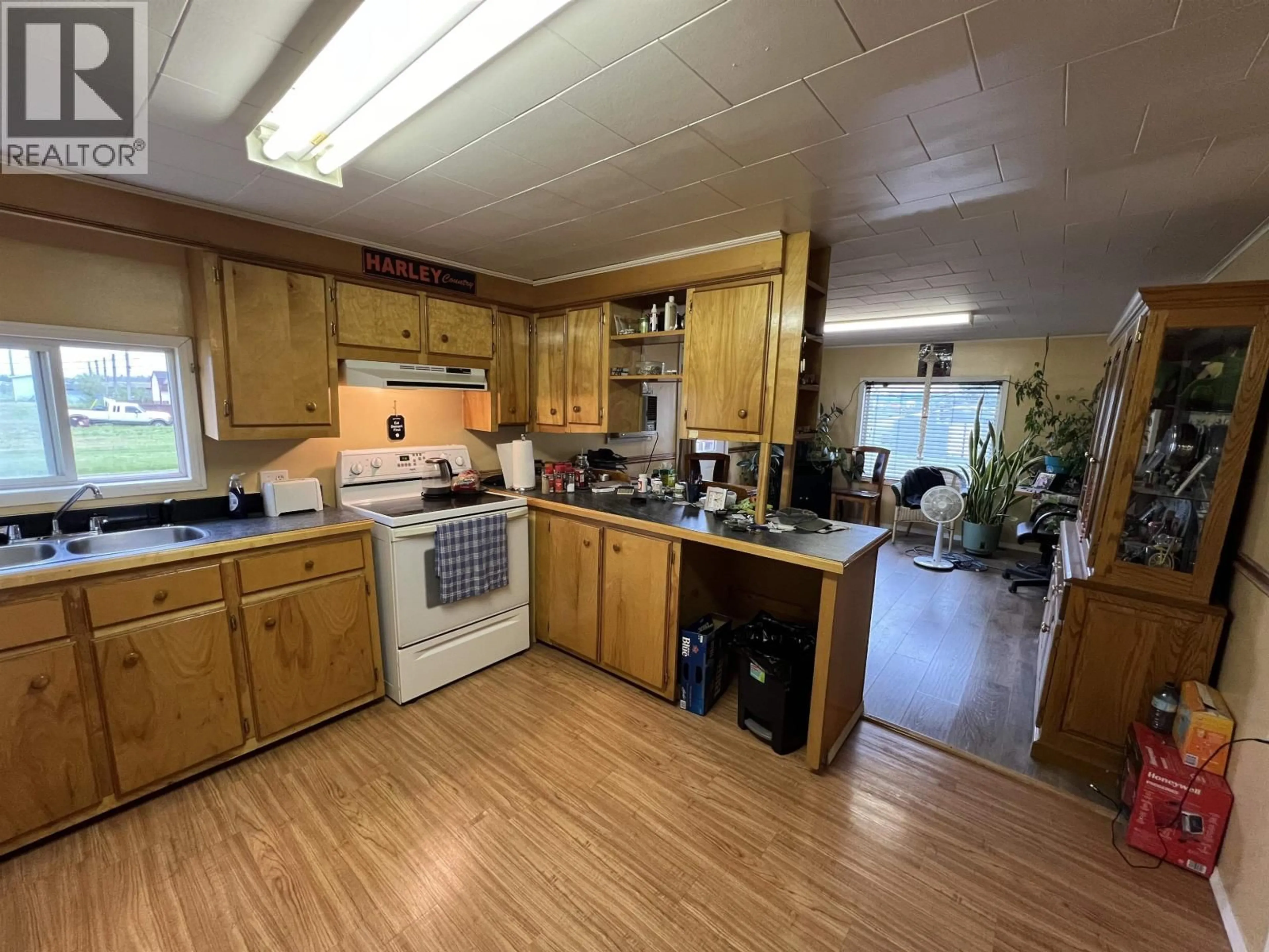 Unknown for 14 - 4603 50 AVENUE, Fort Nelson British Columbia V0C1R0