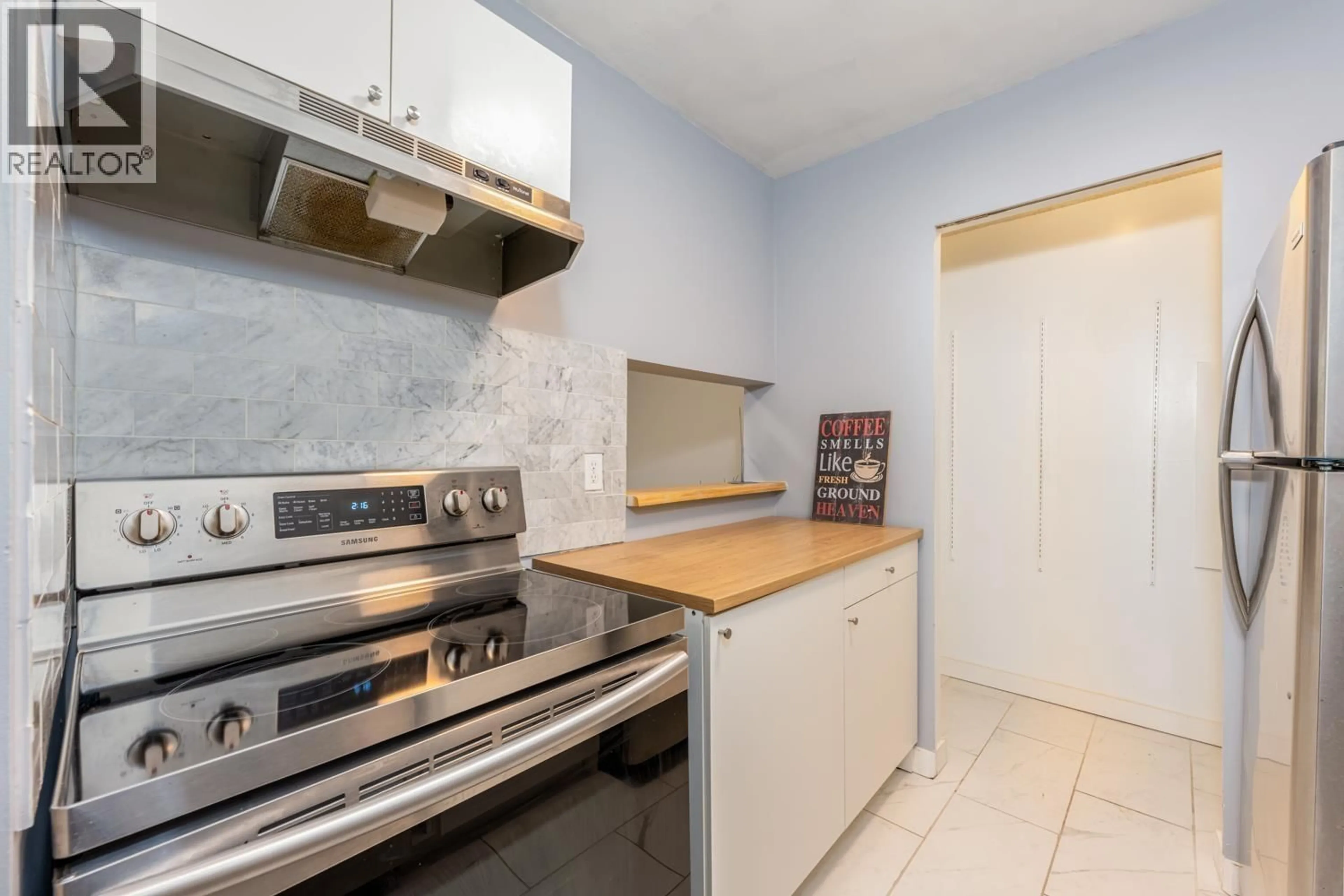 Standard kitchen, unknown for 116 - 8870 CITATION DRIVE, Richmond British Columbia V6Y3A3