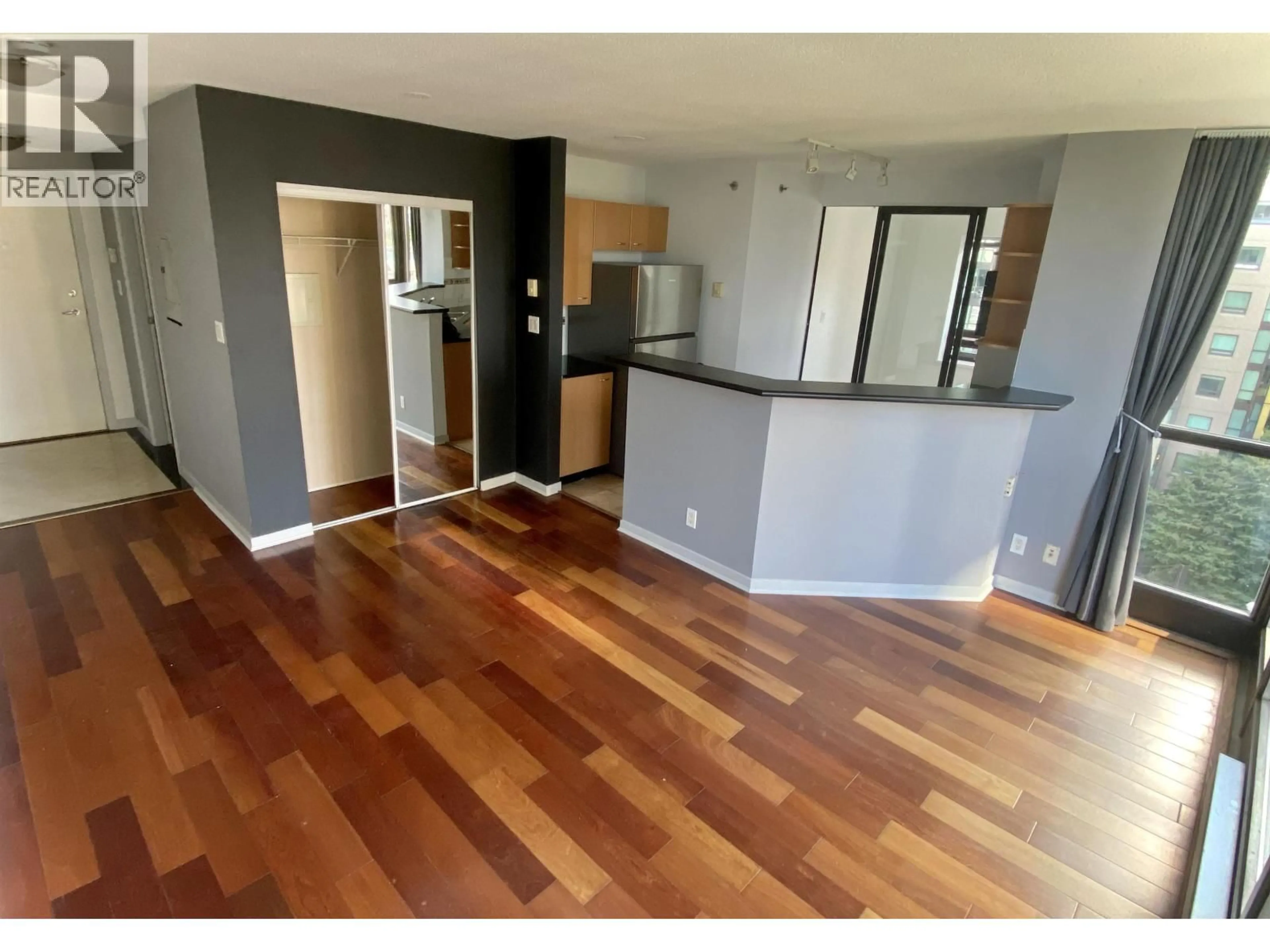 A pic of a room for 905 - 1367 ALBERNI STREET, Vancouver British Columbia V6E4R9