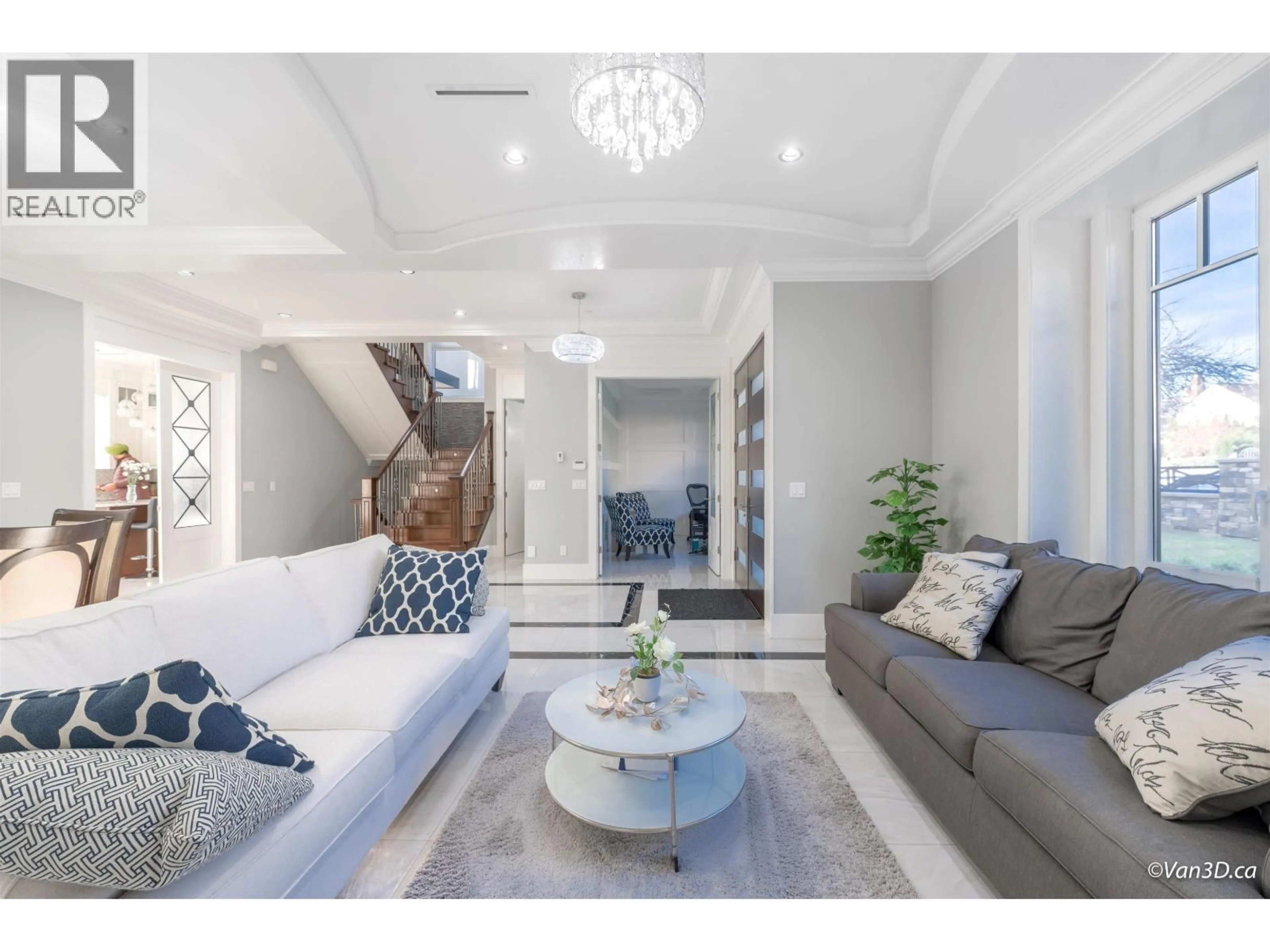 Living room with furniture, unknown for 146 40TH AVENUE, Vancouver British Columbia V5Y2R2