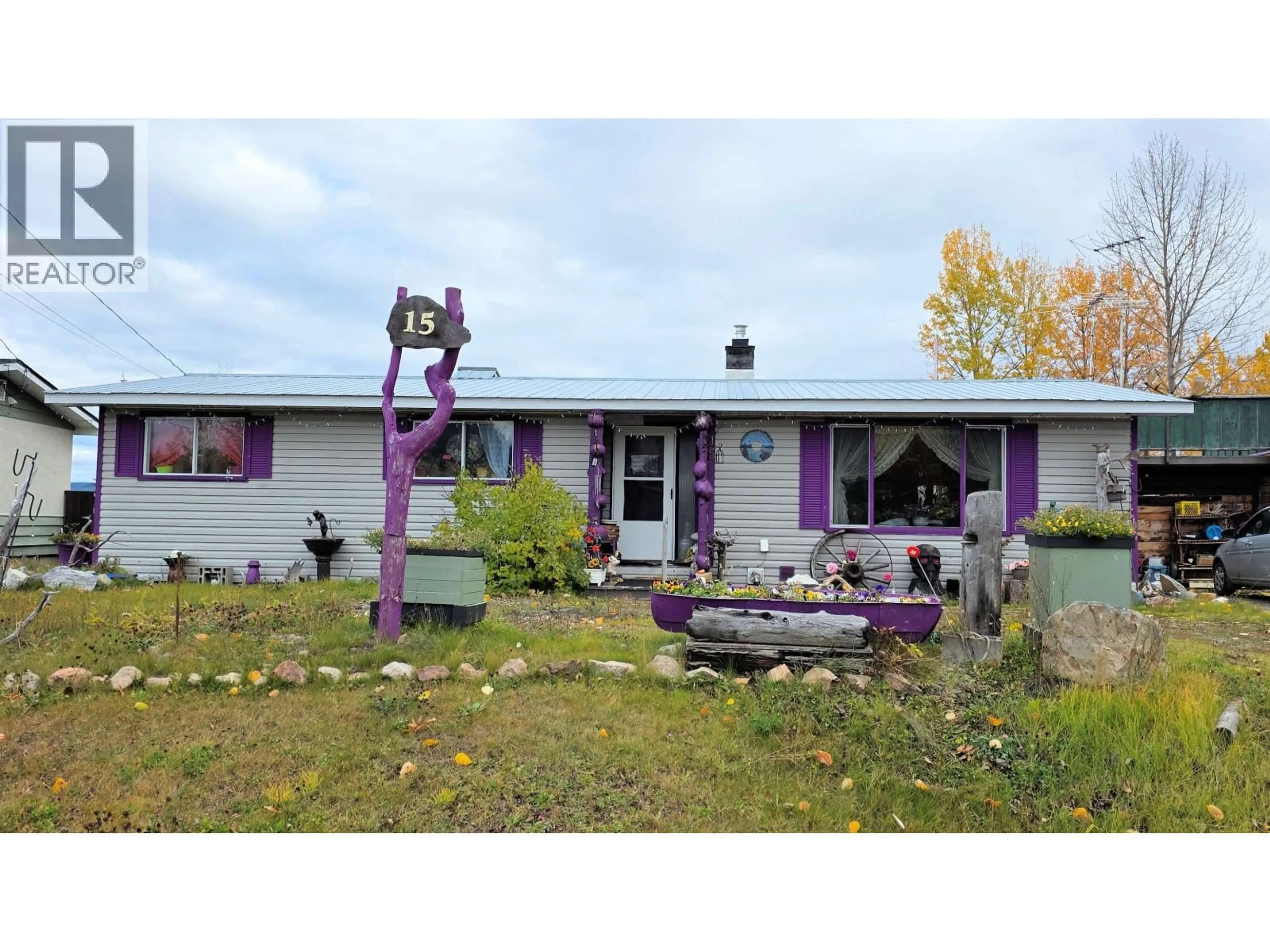 Home with vinyl exterior material, unknown for 15 HARMON CRESCENT, Granisle British Columbia V0J1W0