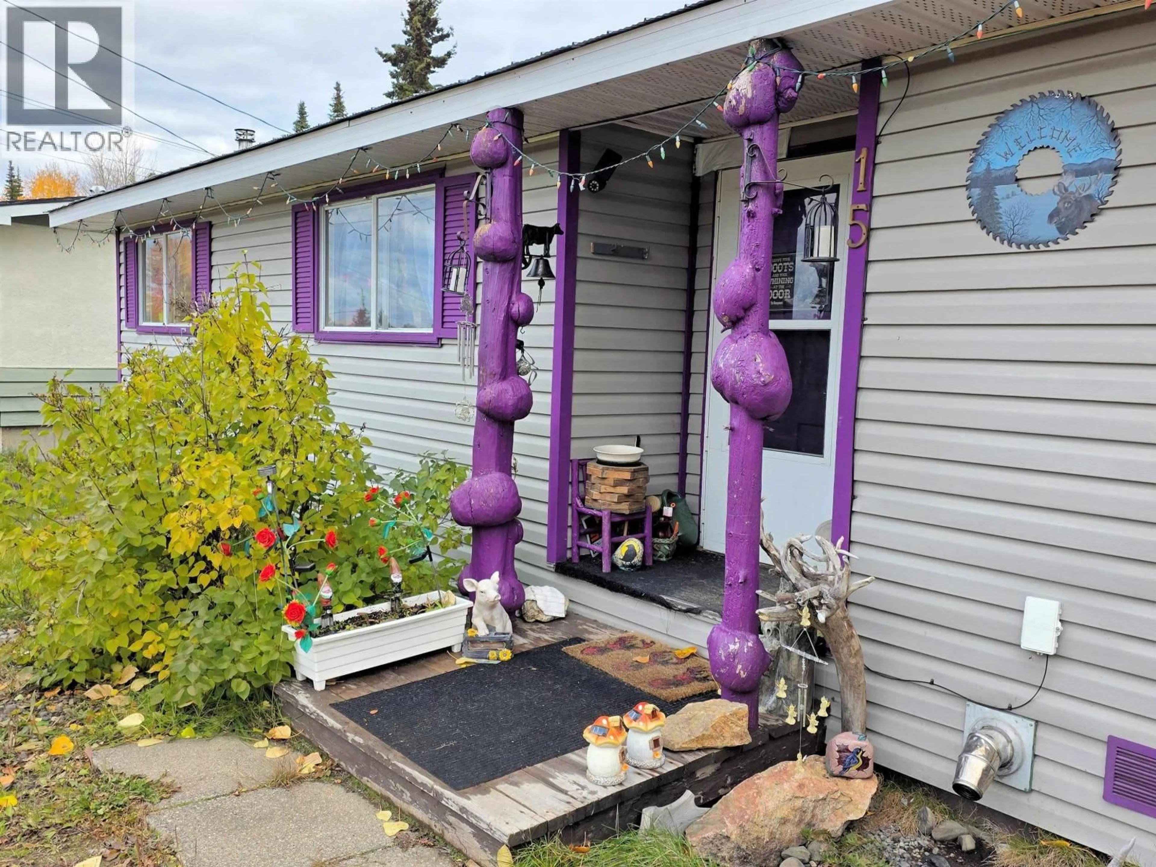 Patio, street for 15 HARMON CRESCENT, Granisle British Columbia V0J1W0