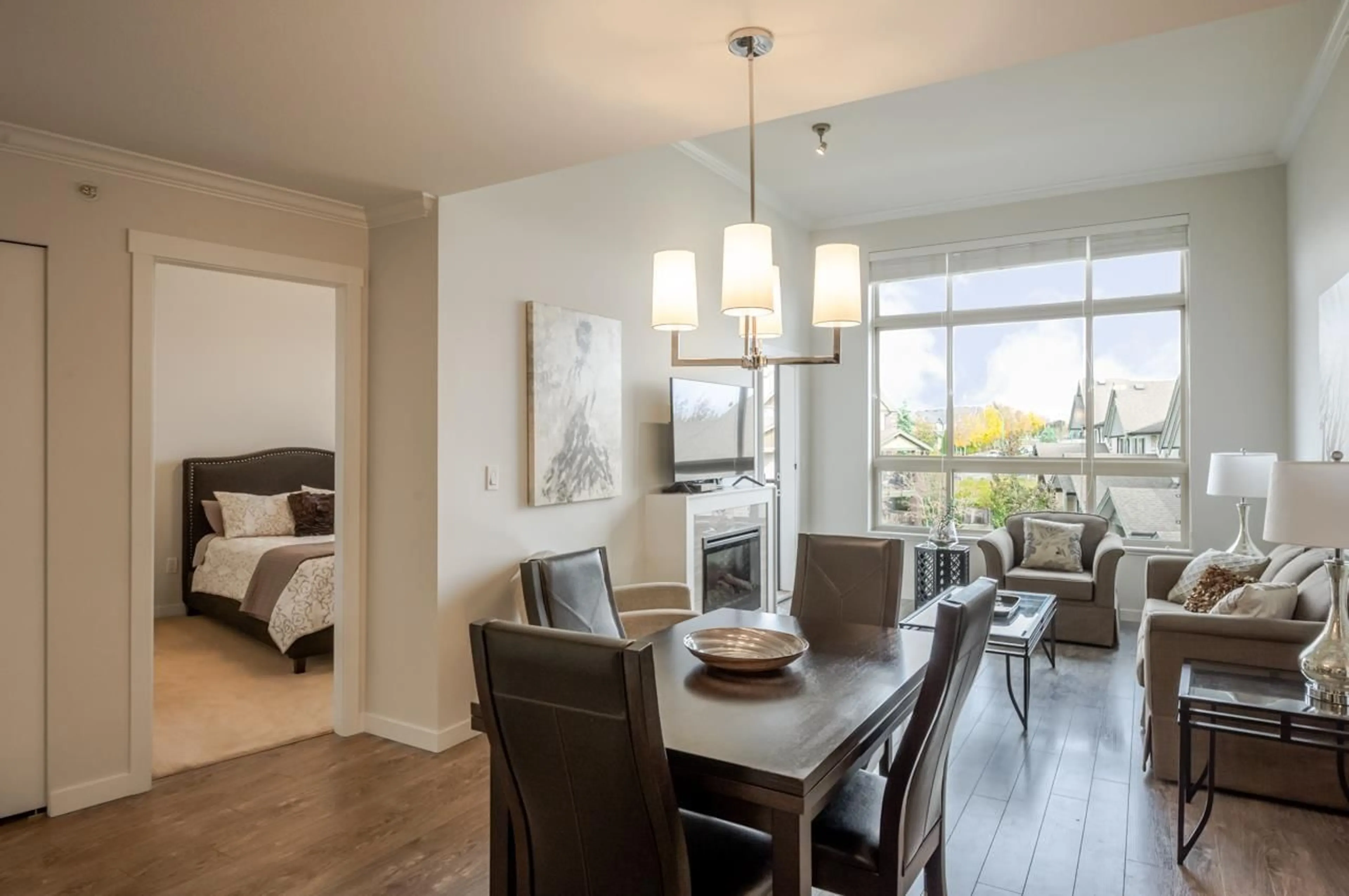 Dining room, wood/laminate floor for 404 - 19201 66A, Surrey British Columbia V4N6N7