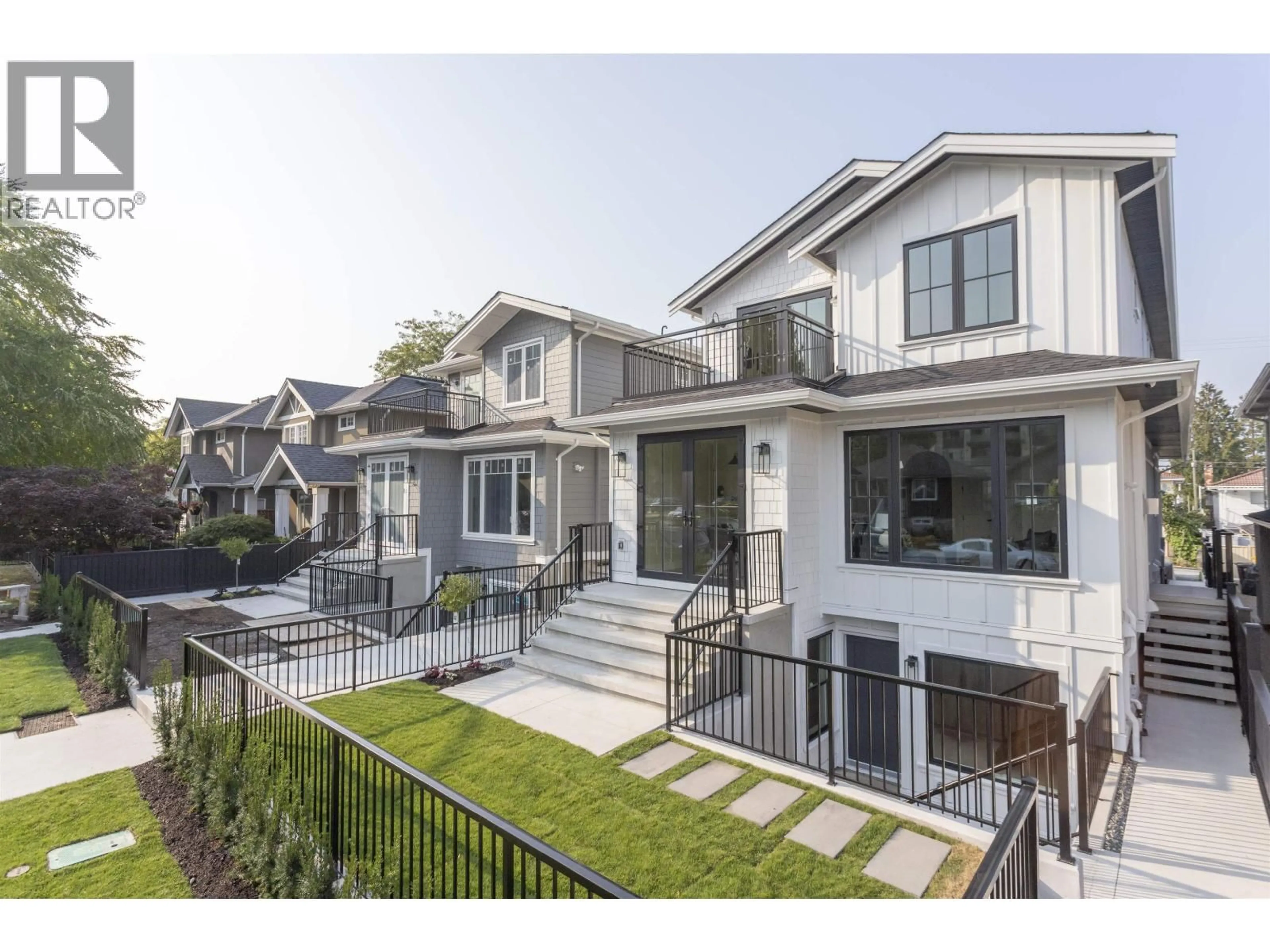 Home with vinyl exterior material, street for 1 - 4315 ALBERT STREET, Burnaby British Columbia V5C2E9