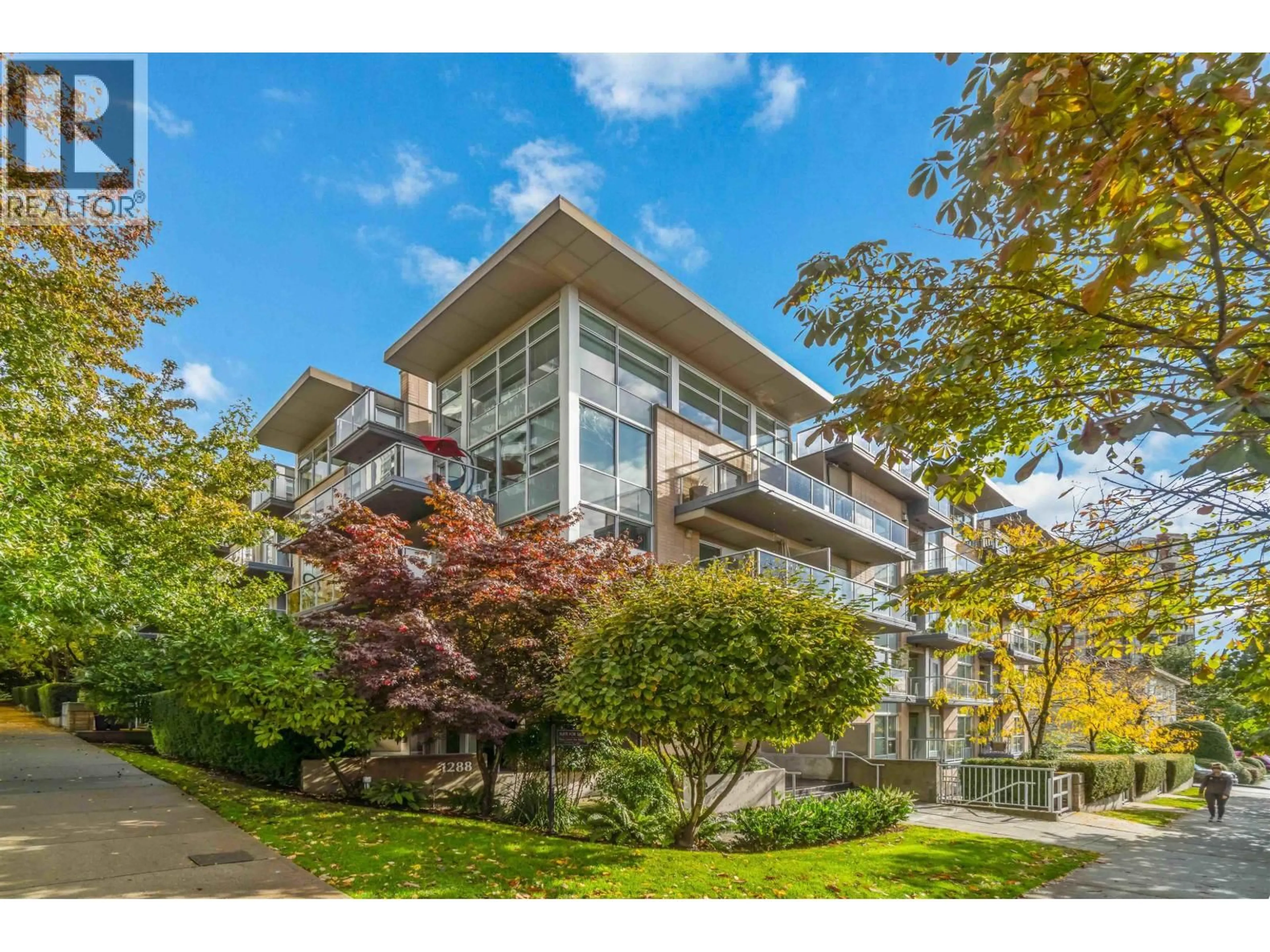 Unknown for PH4 - 1288 CHESTERFIELD AVENUE, North Vancouver British Columbia V7M0B1