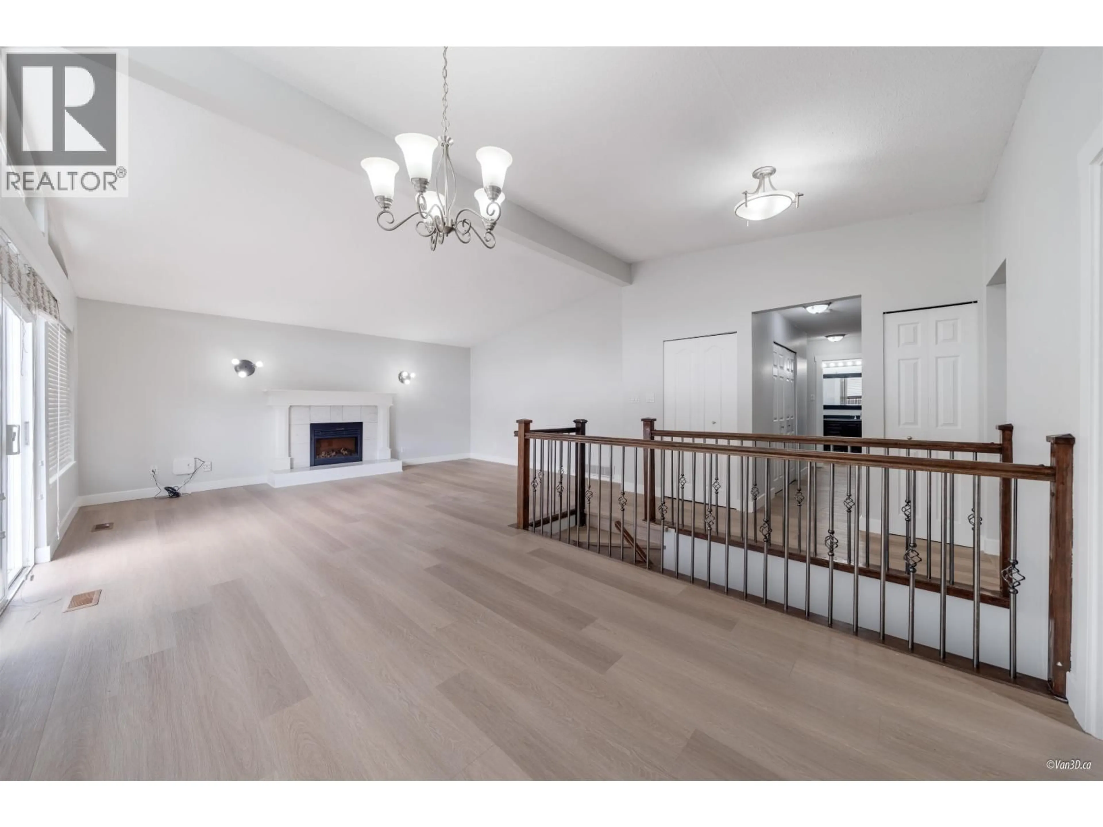 Unknown for 7148 6TH STREET, Burnaby British Columbia V5E3T5