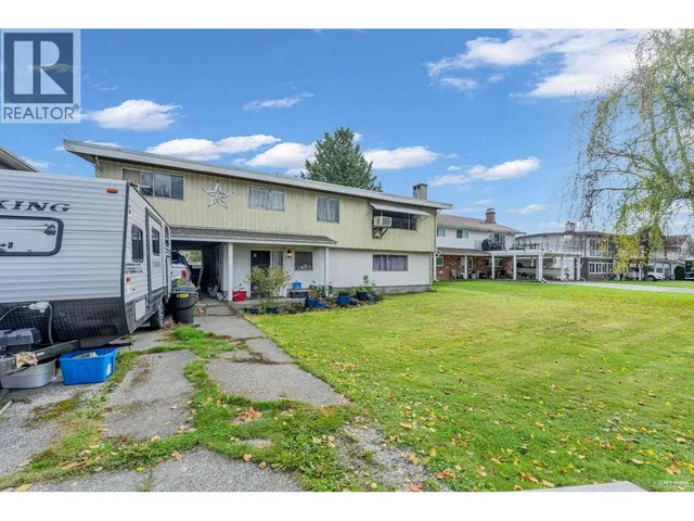 5018 57 STREET, Ladner 3
