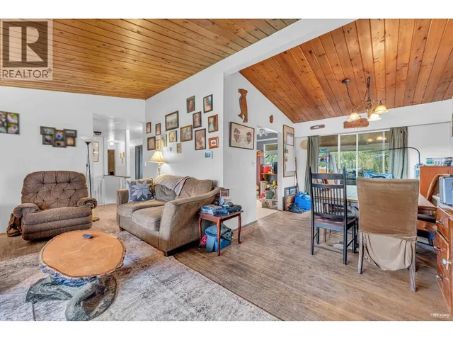 5018 57 STREET, Ladner 5
