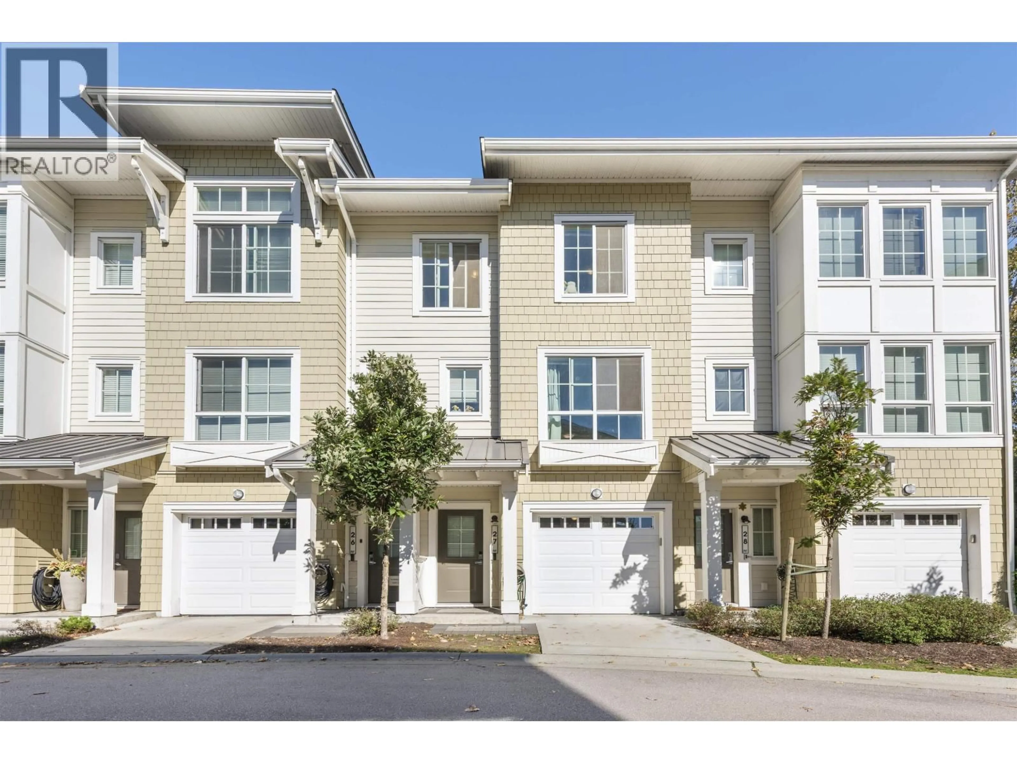 Home with vinyl exterior material, street for 27 - 5551 ADMIRAL WAY, Ladner British Columbia V4K0C9