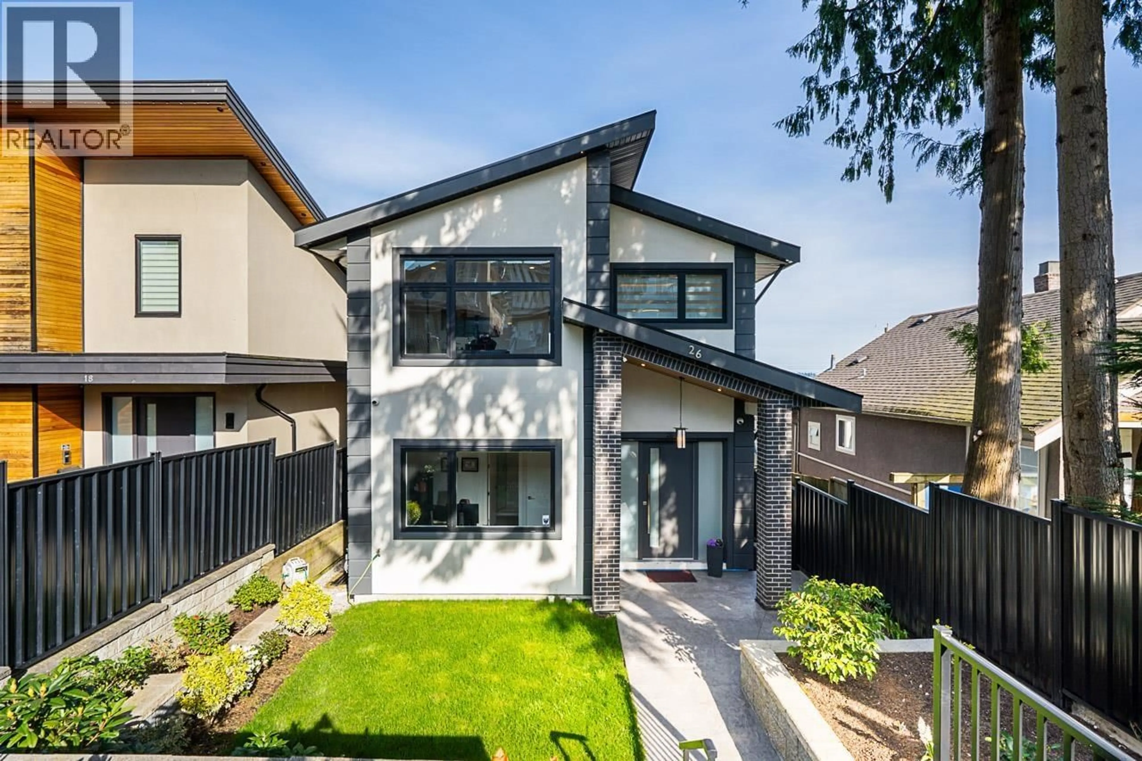Home with brick exterior material, street for 26 HOLDOM AVENUE, Burnaby British Columbia V5B3T7