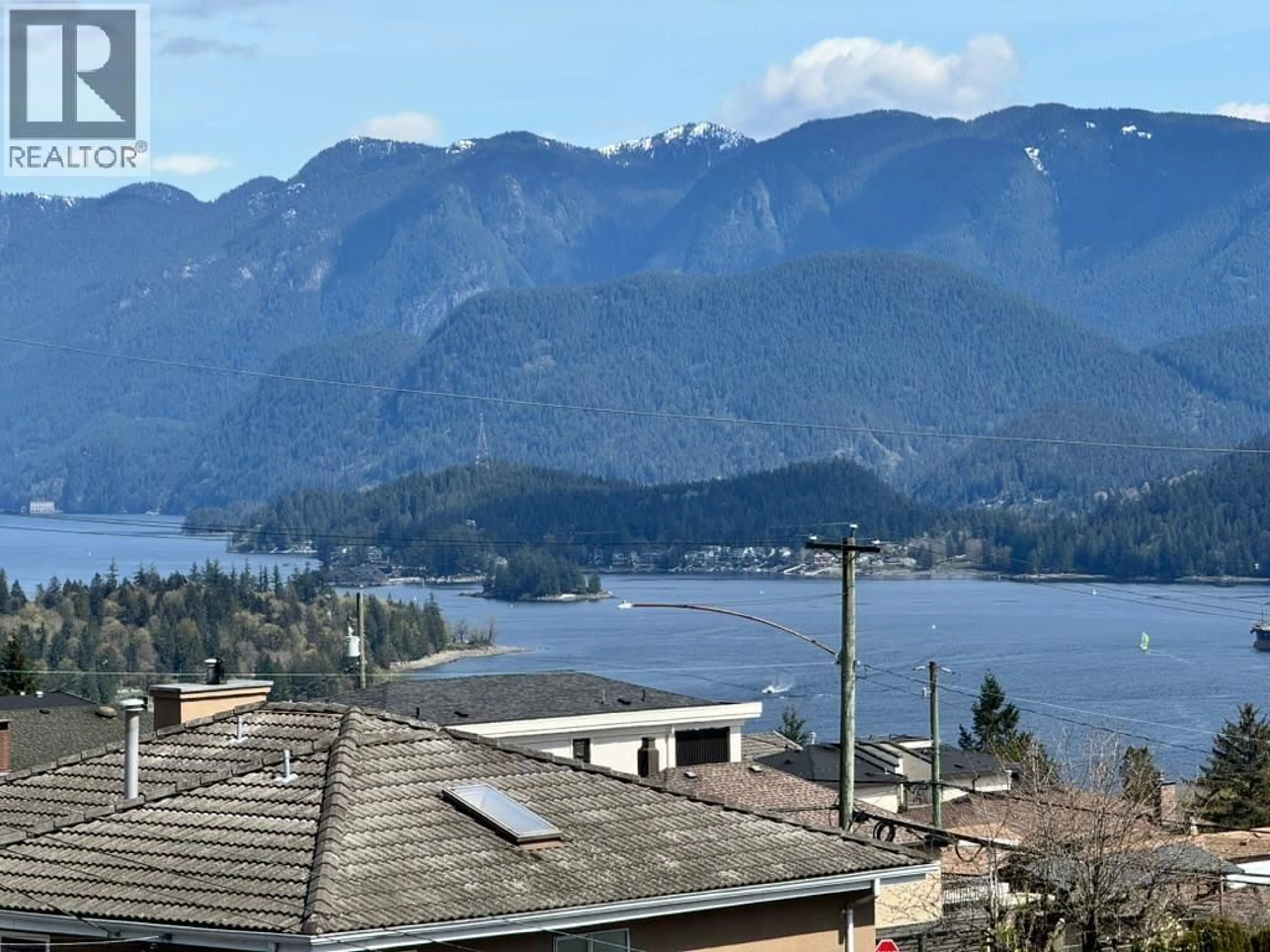 Unknown for 26 HOLDOM AVENUE, Burnaby British Columbia V5B3T7